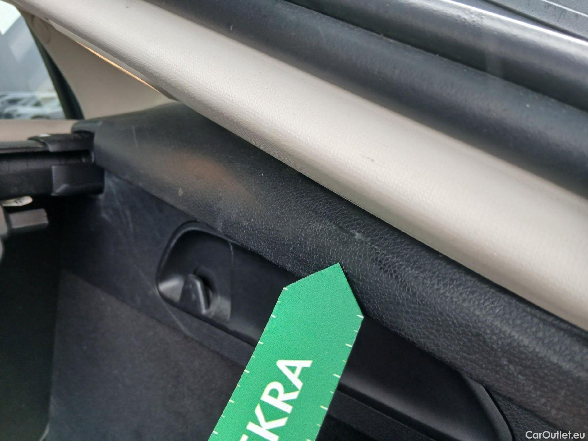  Mercedes  G-Klasee MERCEDES-BENZ GLC Coupé / 2019 / 5P / coupé GLC 220 d 4MATIC #30