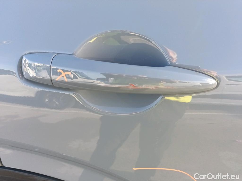  Nissan  Qashqai NISSAN  / 2021 / 5P / todoterreno DIG-T 103kW N-Connecta (Skyline Pack) #20