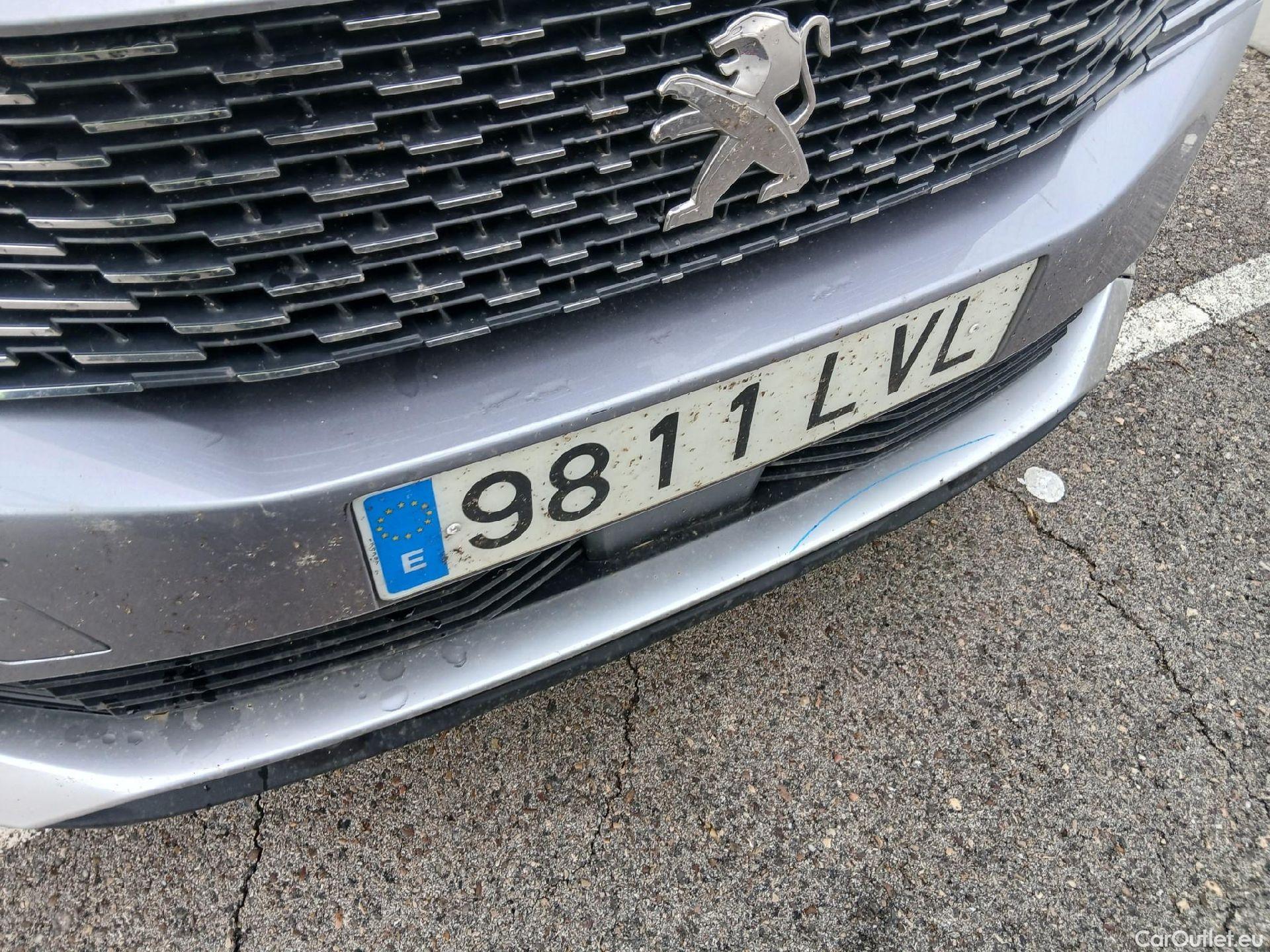  Peugeot  3008 PEUGEOT  / 2020 / 5P / todoterreno 1.5 BlueHDi 96kW (130CV) S&S Active Pack #12