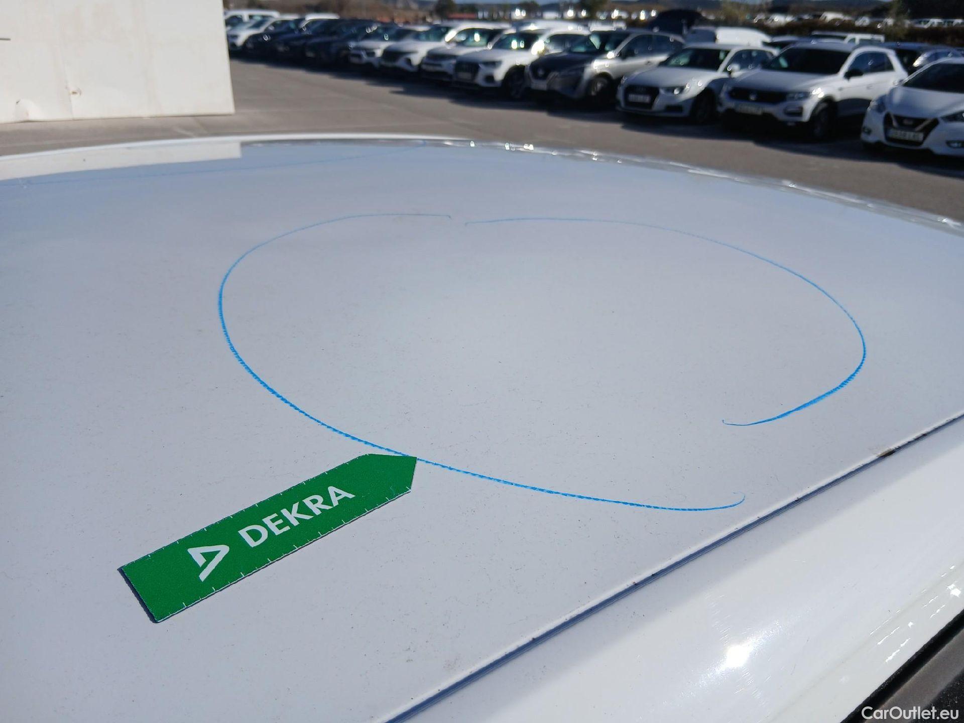  Volkswagen  Polo VOLKSWAGEN  / 2021 / 5P / berlina con portón Life 1.0 TSI 70kW (95CV) #30