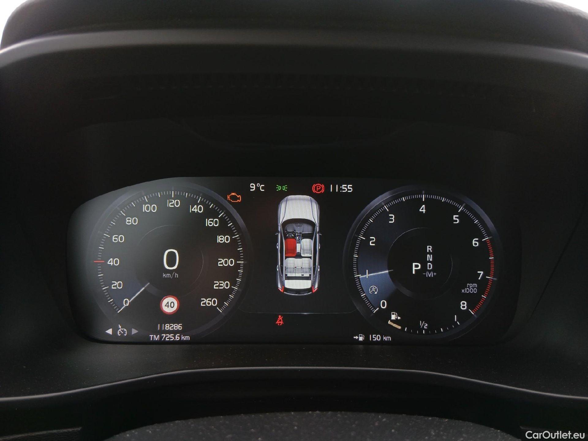  Volvo  XC 40 VOLVO XC40 / 2021 / 5P / todoterreno 1.5 T2 Essential Auto #25