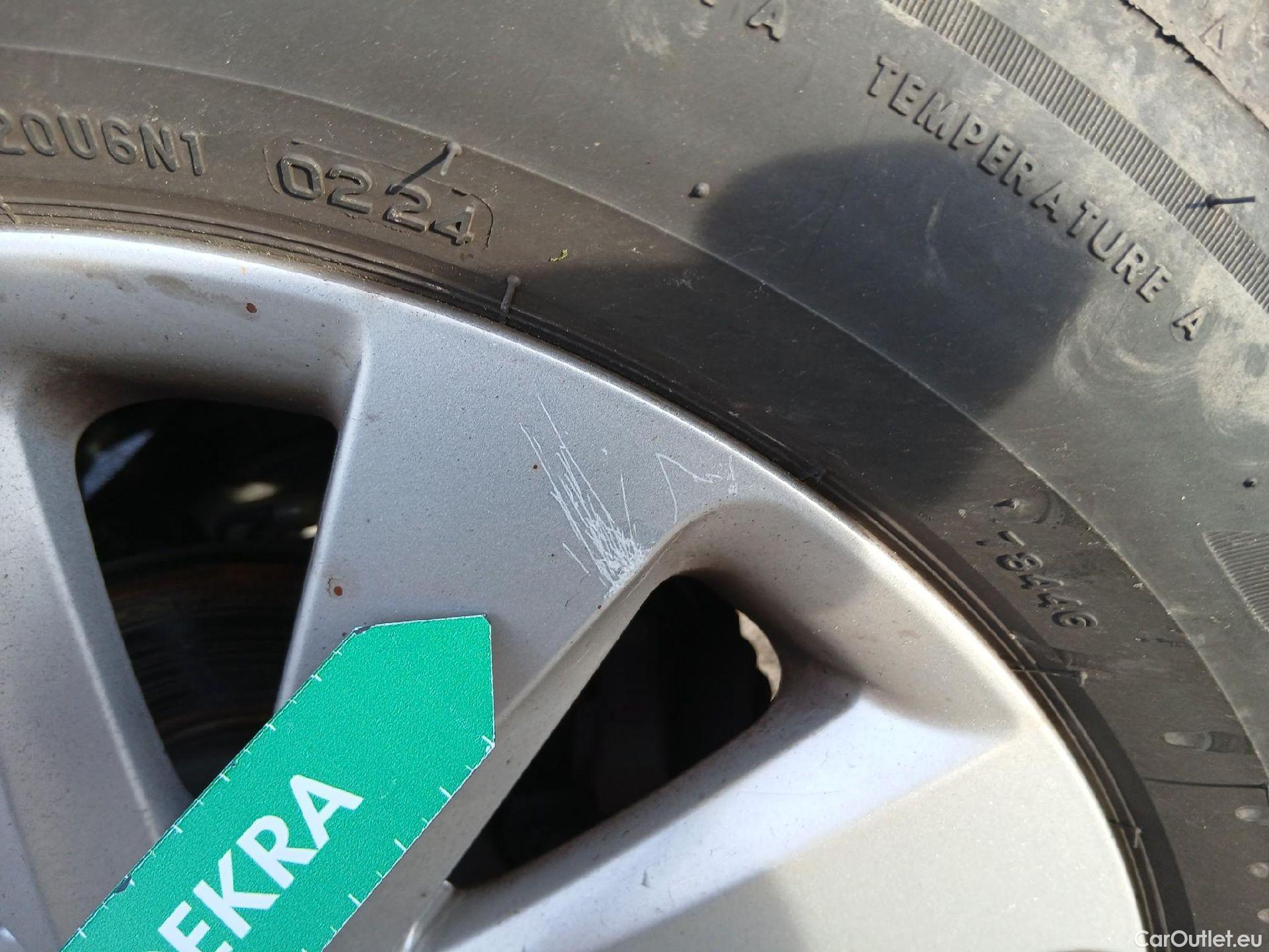  Seat  Arona SEAT  / 2017 / 5P / todoterreno 1.0 TSI 81kW (110CV) Style Plus (AC) #22