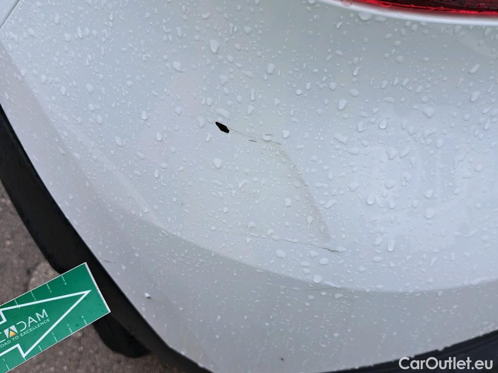  Renault  Captur RENAULT  / 2019 / 5P / todoterreno Intens TCe 90 (AC) #4