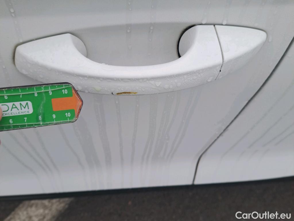  Seat  Arona SEAT  / 2017 / 5P / todoterreno 1.0 TSI 70kW (95CV) Style Ecomotive #48