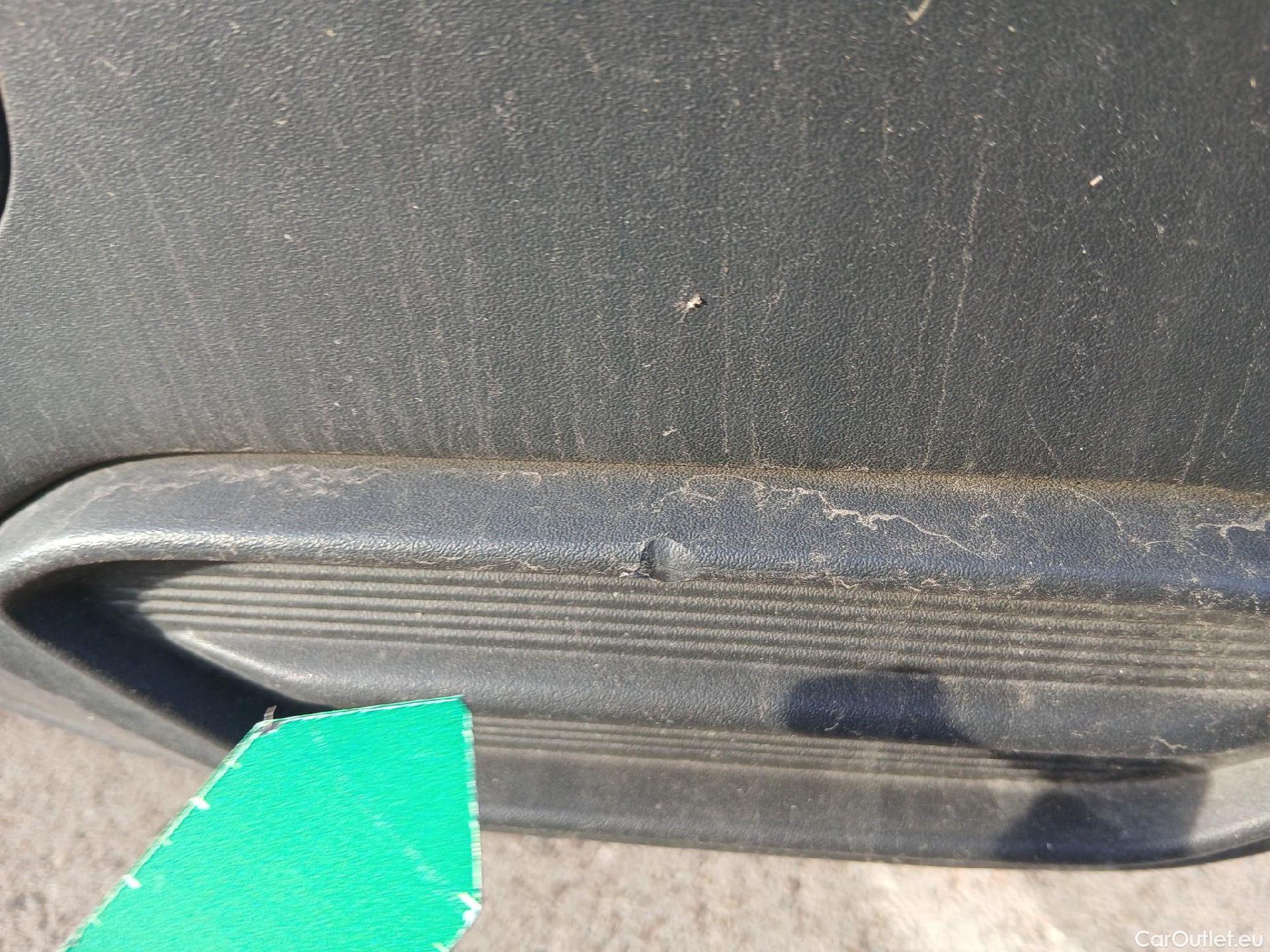  Seat  Arona SEAT  / 2017 / 5P / todoterreno 1.0 TSI 81kW (110CV) Style Plus (AC) #19