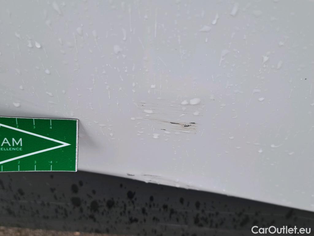  Renault  Captur RENAULT  / 2019 / 5P / todoterreno Intens TCe 90 (AC) #2