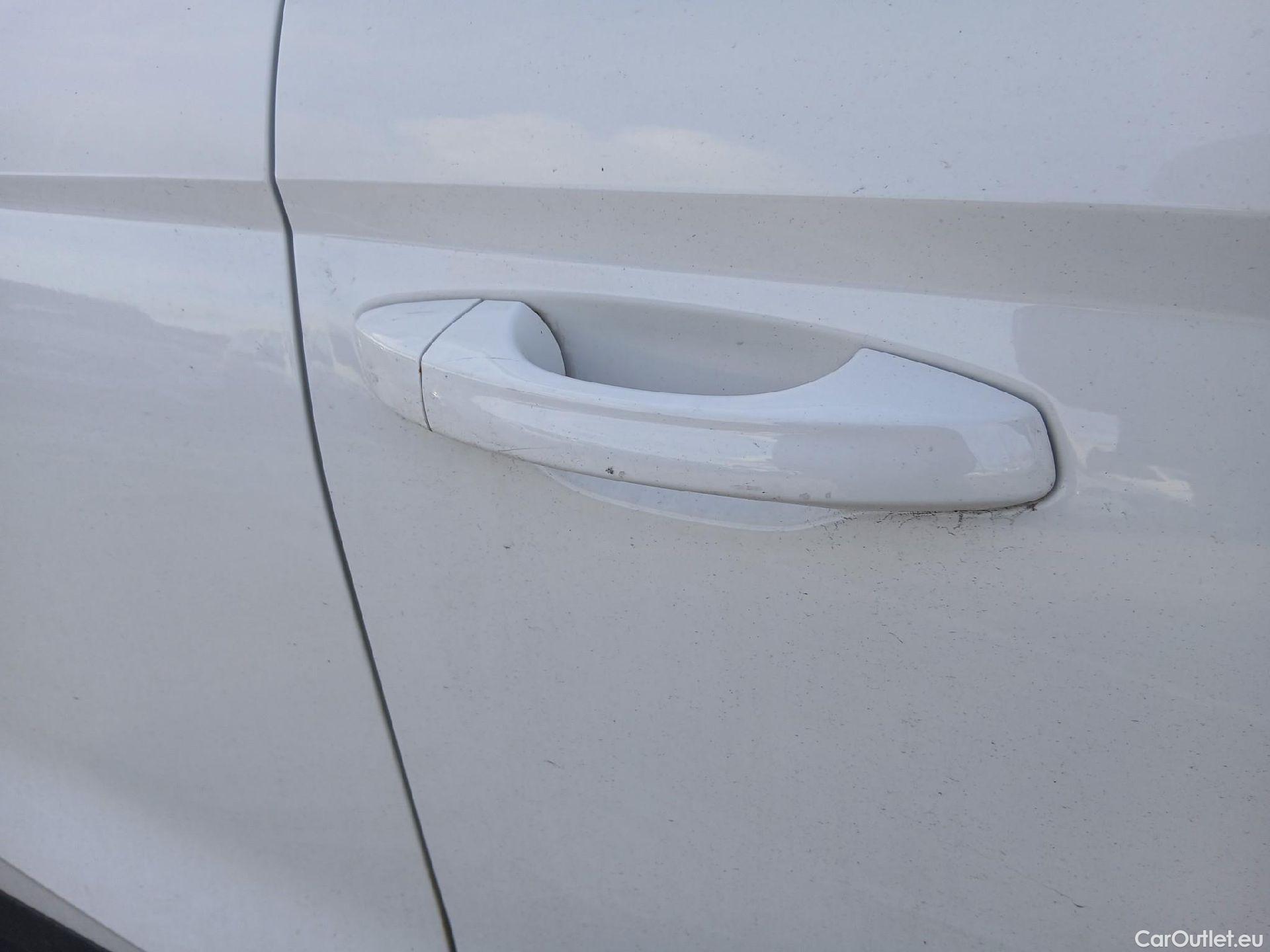  Seat  Arona SEAT  / 2017 / 5P / todoterreno 1.0 TSI 81kW (110CV) Style Plus (AC) #29