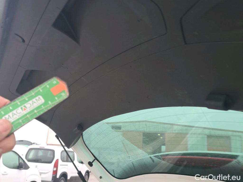  Seat  Arona SEAT  / 2017 / 5P / todoterreno 1.0 TSI 70kW (95CV) Style Ecomotive #21