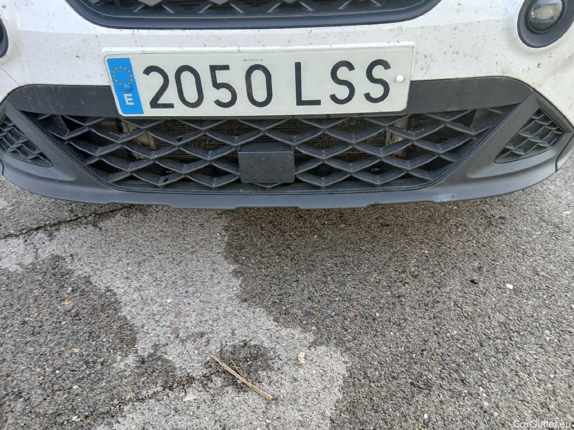  Seat  Arona SEAT  / 2017 / 5P / todoterreno 1.0 TSI 81kW (110CV) Style Plus (AC) #4