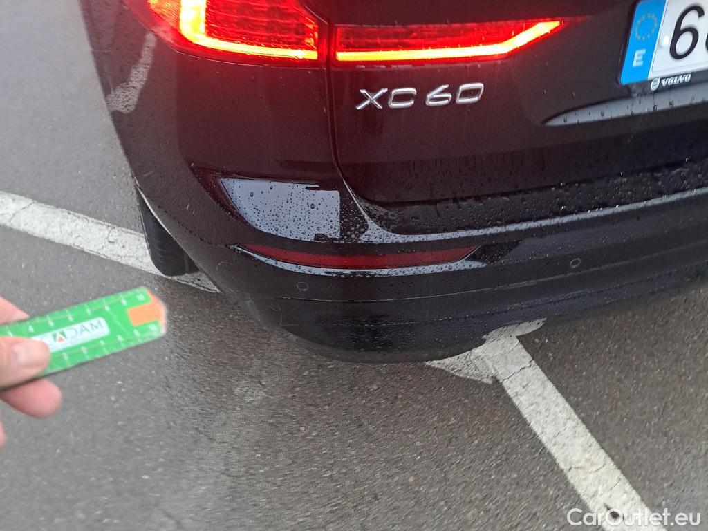  Volvo  XC60 VOLVO  / 2017 / 5P / todoterreno 2.0 B4 D Momentum Auto #16