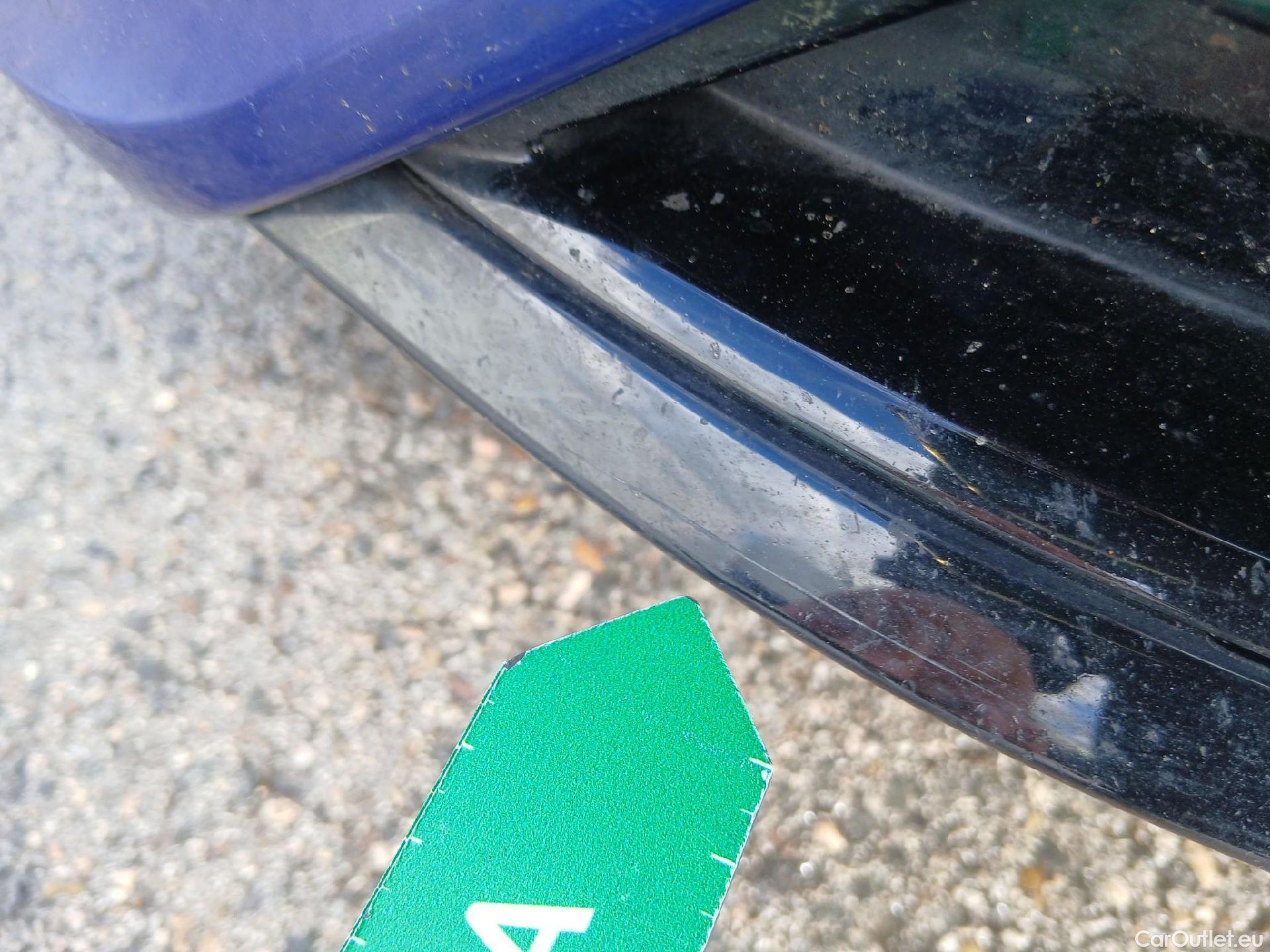  Volkswagen  Golf  VOLKSWAGEN / 2020 / 5P / berlina con portón R 2.0 TSI 235kW (320CV) 4Motion DSG #5