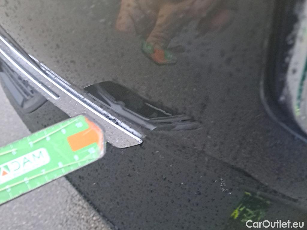  Volvo  XC60 VOLVO  / 2017 / 5P / todoterreno 2.0 B4 D Momentum Auto #21