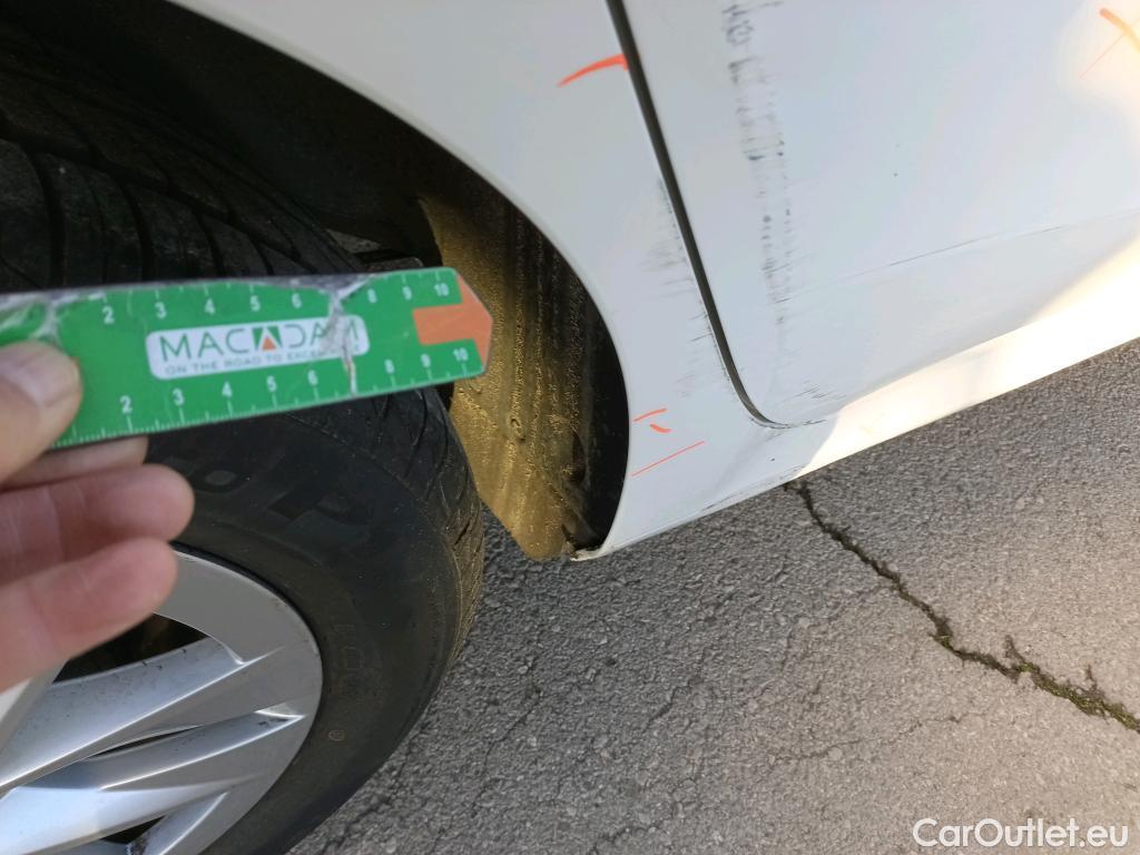  Skoda  Fabia SKODA  / 2021 / 5P / berlina con portón 1.0 TSI 70kW (95CV) Ambition (AC2) #6