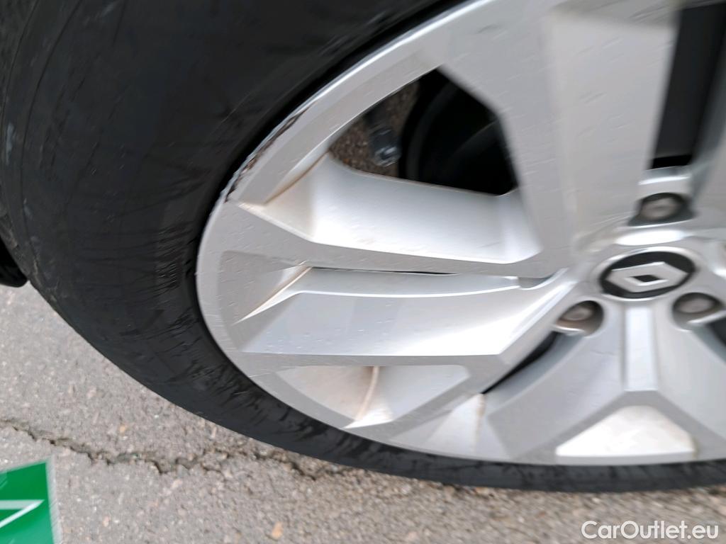  Renault  Captur RENAULT  / 2019 / 5P / todoterreno Intens TCe 90 (AC) #22