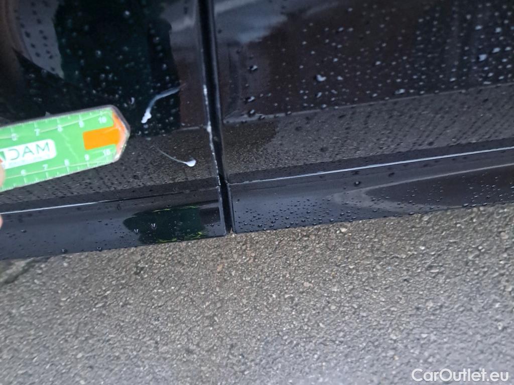  Volvo  XC60 VOLVO  / 2017 / 5P / todoterreno 2.0 B4 D Momentum Auto #2