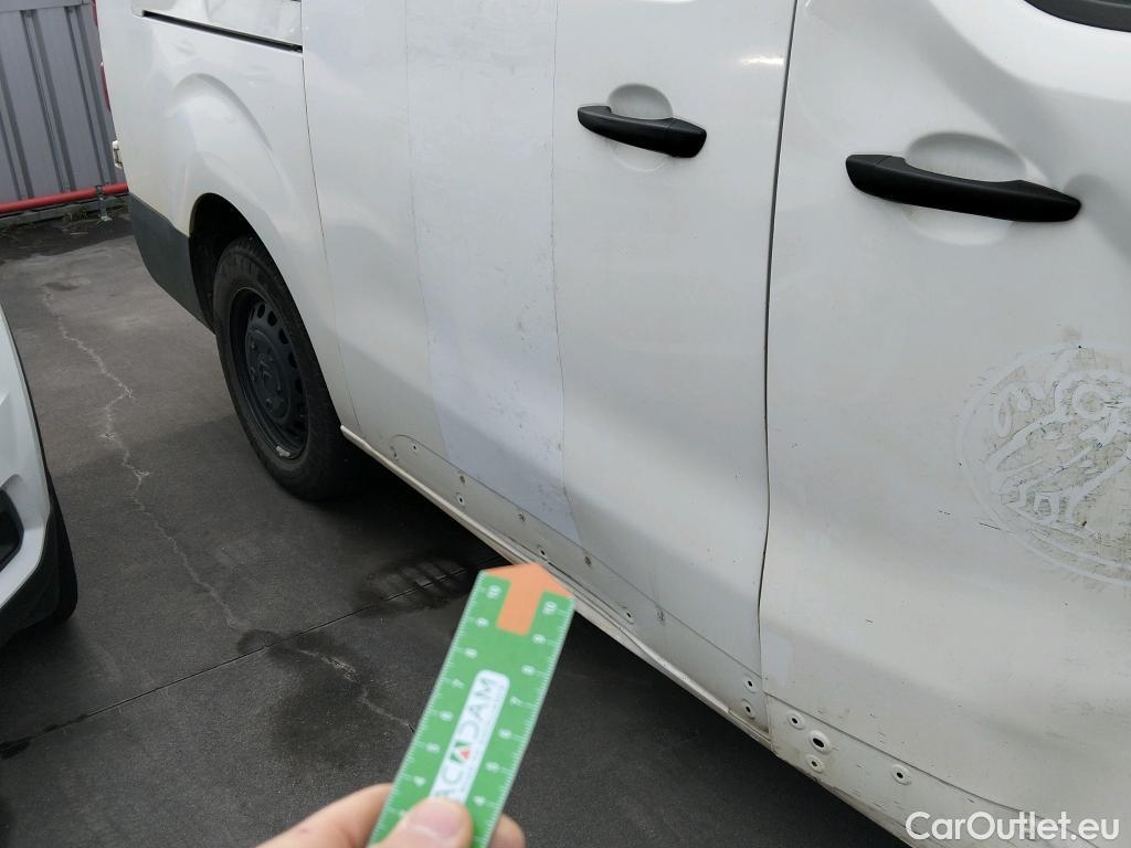  Citroen  Jumpy CITROEN  / 2016 / 4P / furgón DC Abatib Talla XL BlueHDi 120 Control  RAMPA DE ACCESO #6