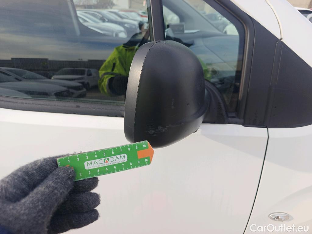  Citroen  Berlingo CITROEN  / 2018 / 4P / furgón derivado de turismo Talla M BlueHDi 130 CLUB #33