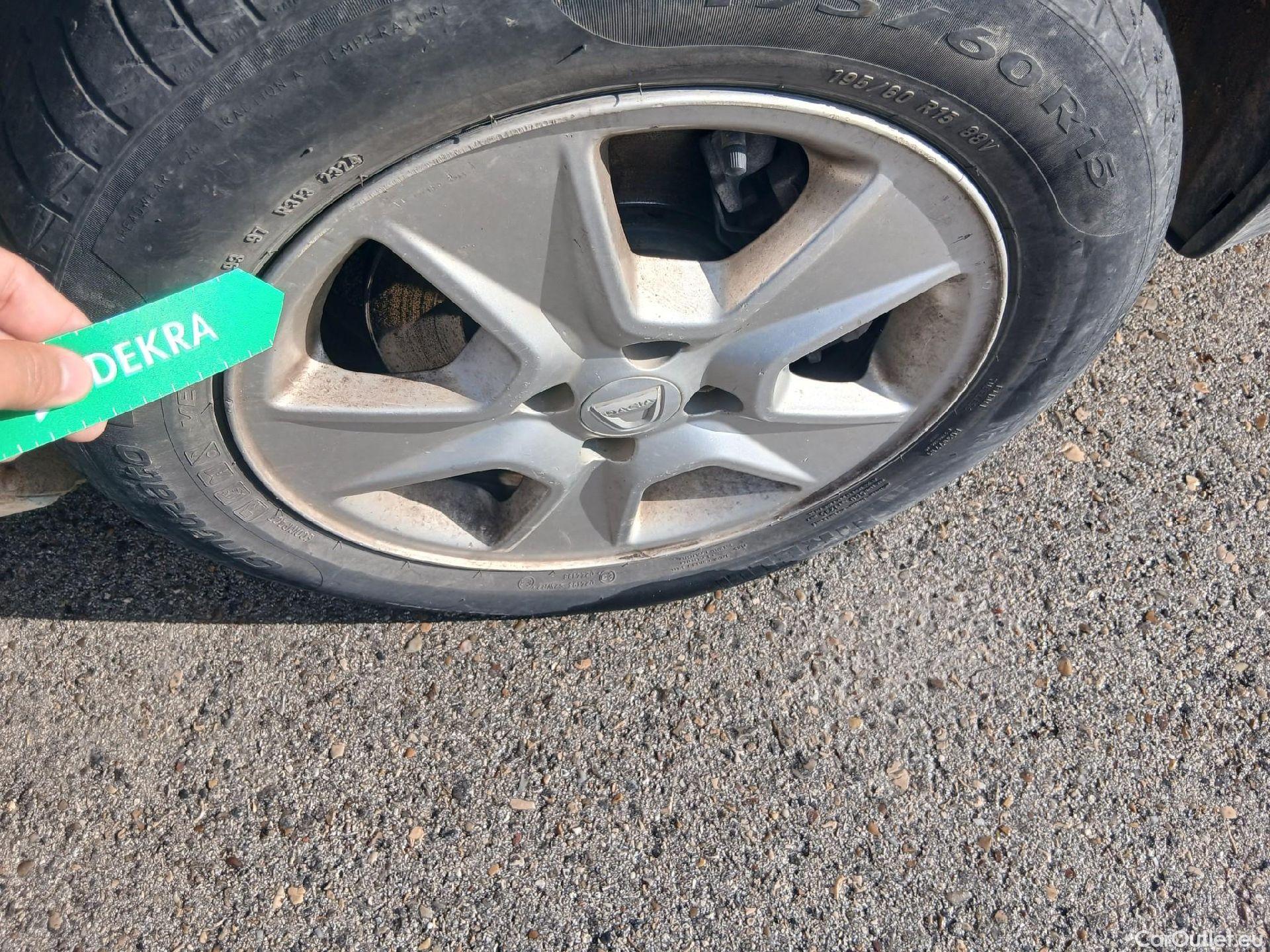  Dacia  Dokker DACIA  / 2013 / 4P / combi Essential Blue dCi 70kW (95CV) N1 #48