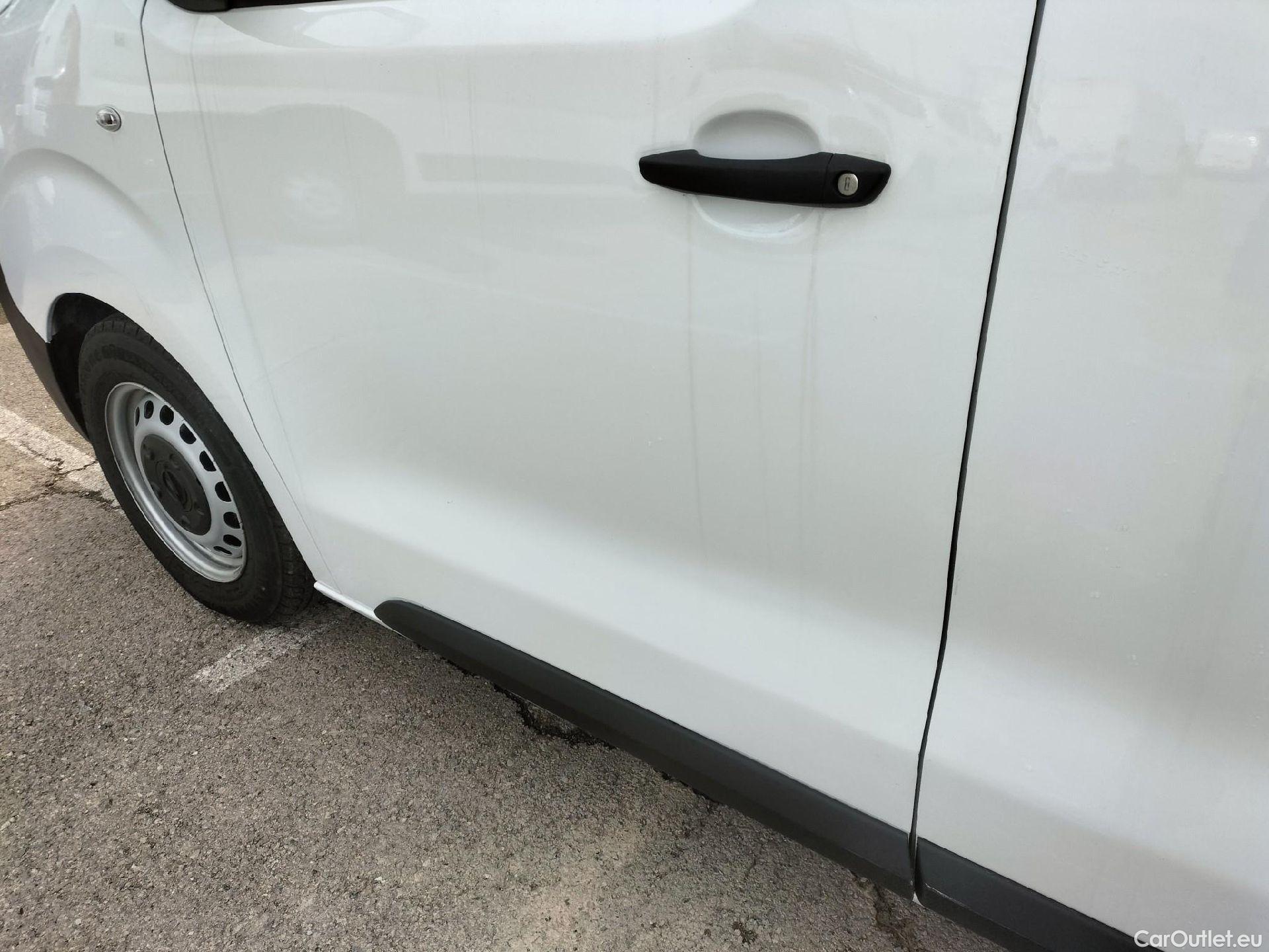  Opel  Vivaro OPEL  / 2019 / 4P / combi 1.5 Diésel 88kW (120CV) M Std Express #6