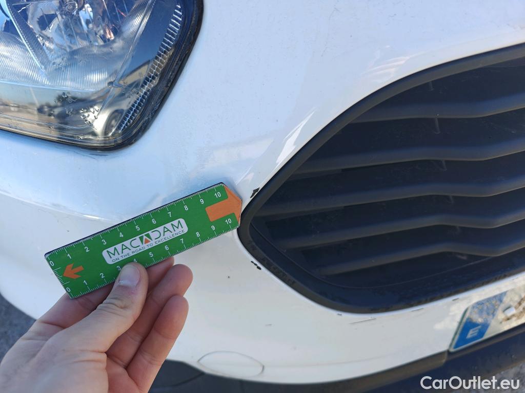  Ford  Transit FORD  Courier/2014/4P/furgón der.turis Van 1.5 TDCi 75kW Trend #31