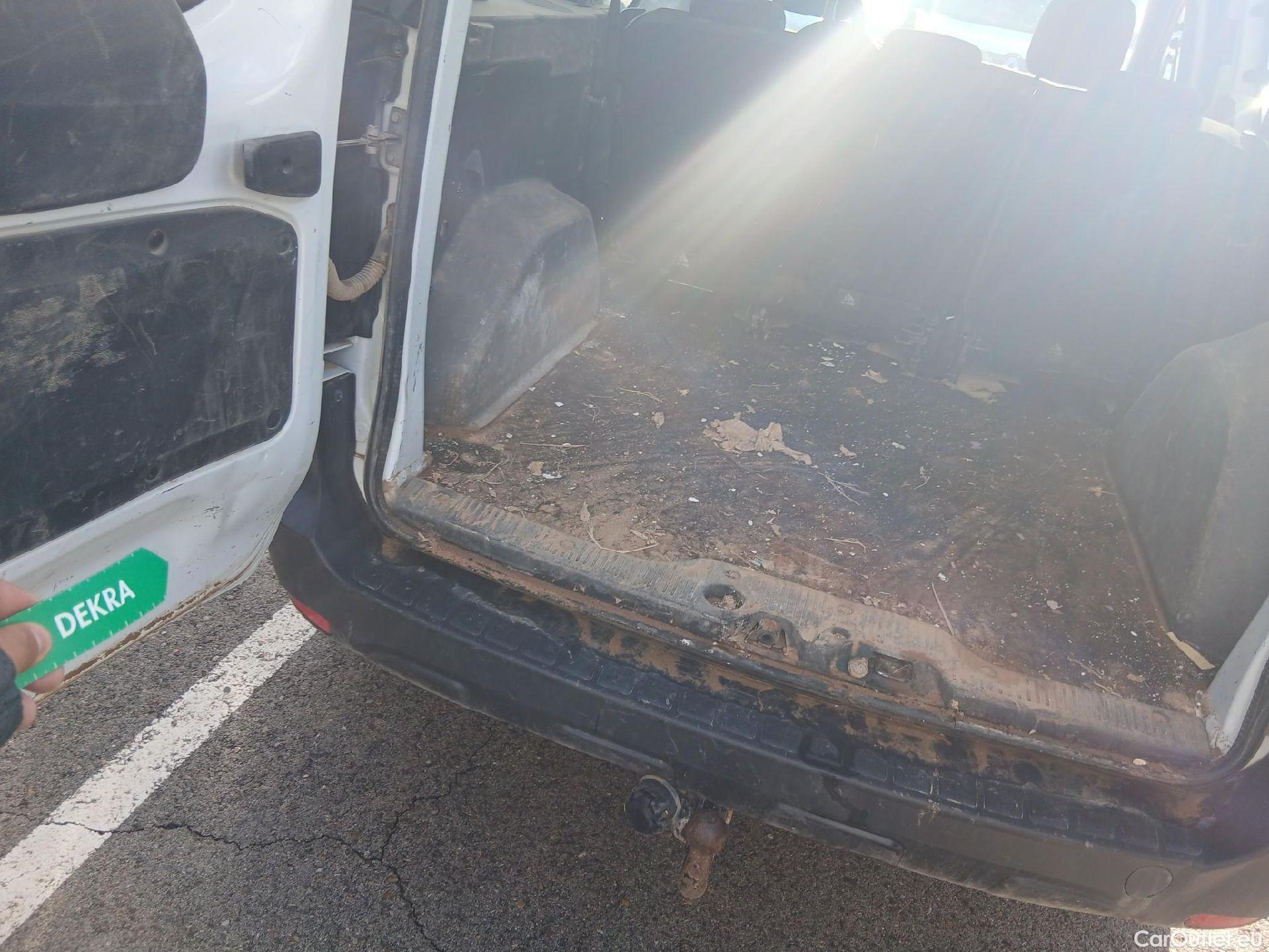  Dacia  Dokker DACIA  / 2013 / 4P / combi Essential Blue dCi 70kW (95CV) N1 #1