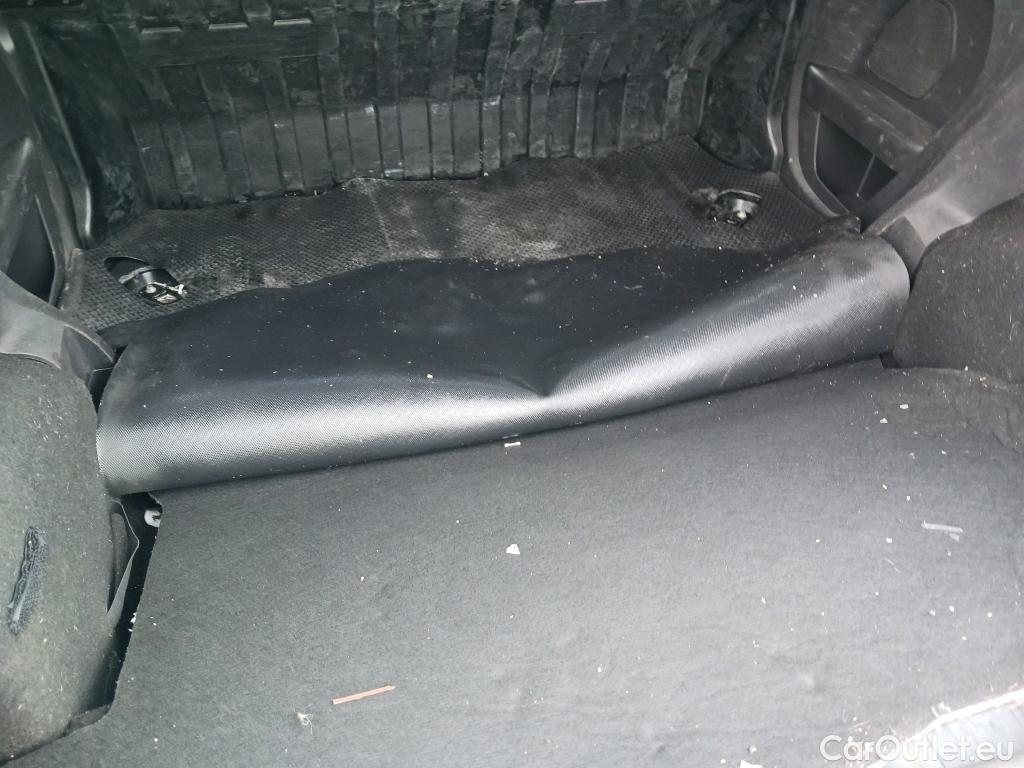  Ford  Fiesta FORD  VAN VU 3p 6G berlina comerci 1.5 TDCi 75cv #17