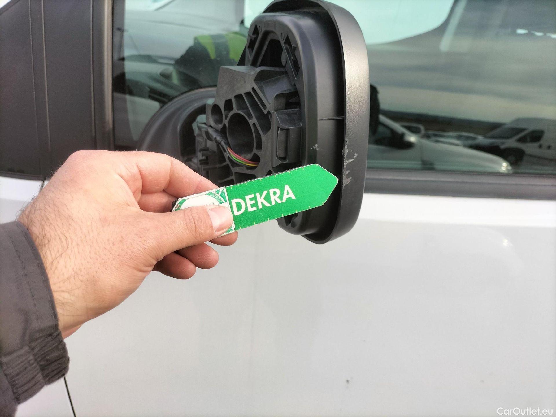  Opel  Combo OPEL  Life / 2018 / 4P / combi 1.5 TD 75kW Business Edition L1 N1 #16