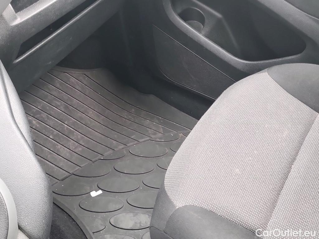  Citroen  Berlingo CITROEN  / 2015 / 3P / furgón derivado de turismo BlueHDi 74KW (100CV) #60