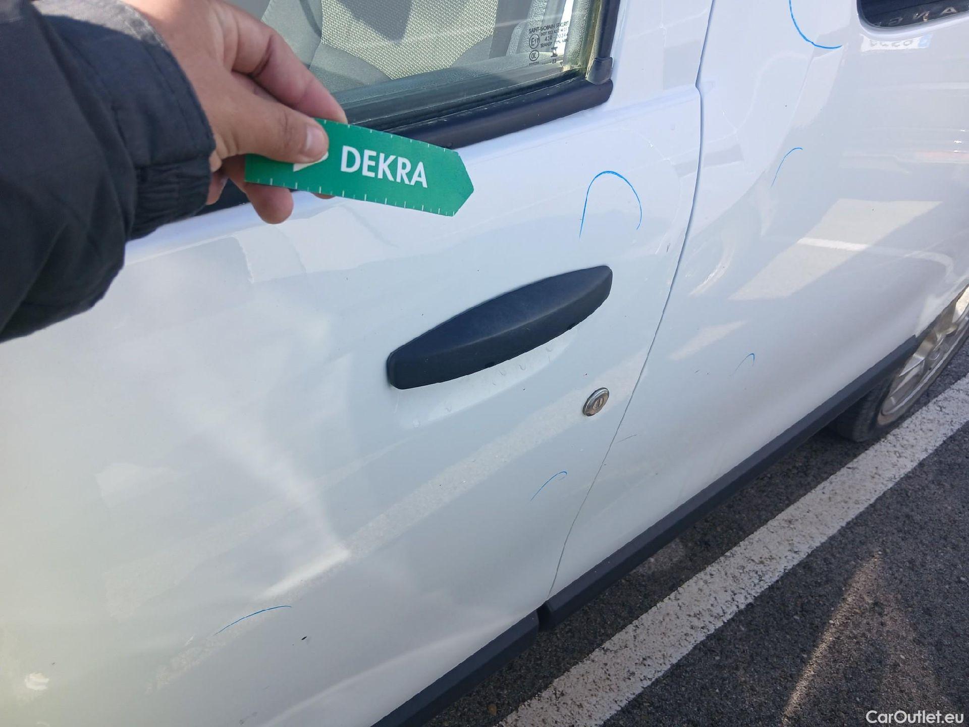  Dacia  Dokker DACIA  / 2013 / 4P / combi Essential Blue dCi 70kW (95CV) N1 #33