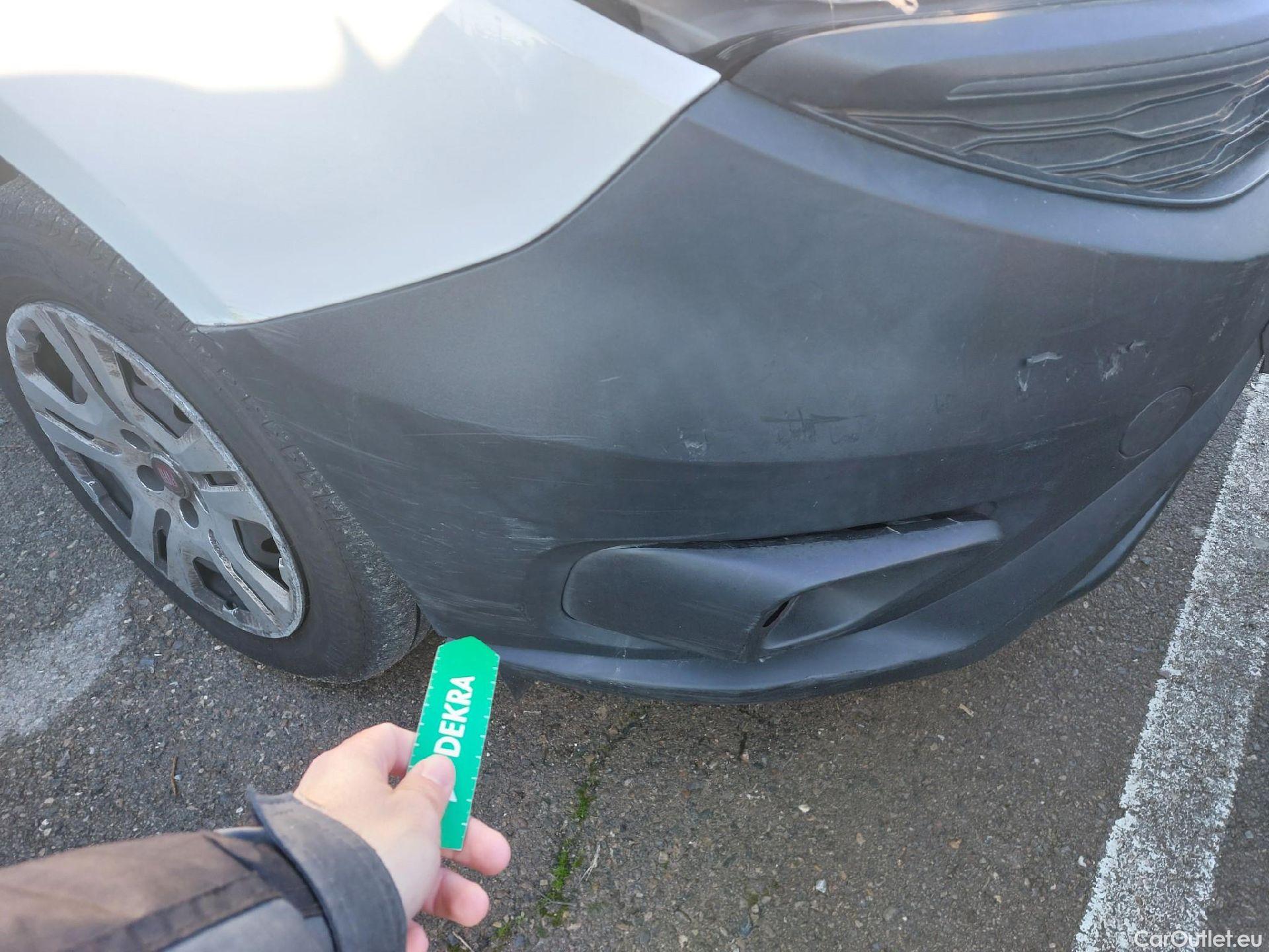  Fiat  Doblo FIAT Doblò Cargo/2015/4P/furgón derivado de turismo Cargo SX 1.3 Mjet 70 kW (95 CV) #5