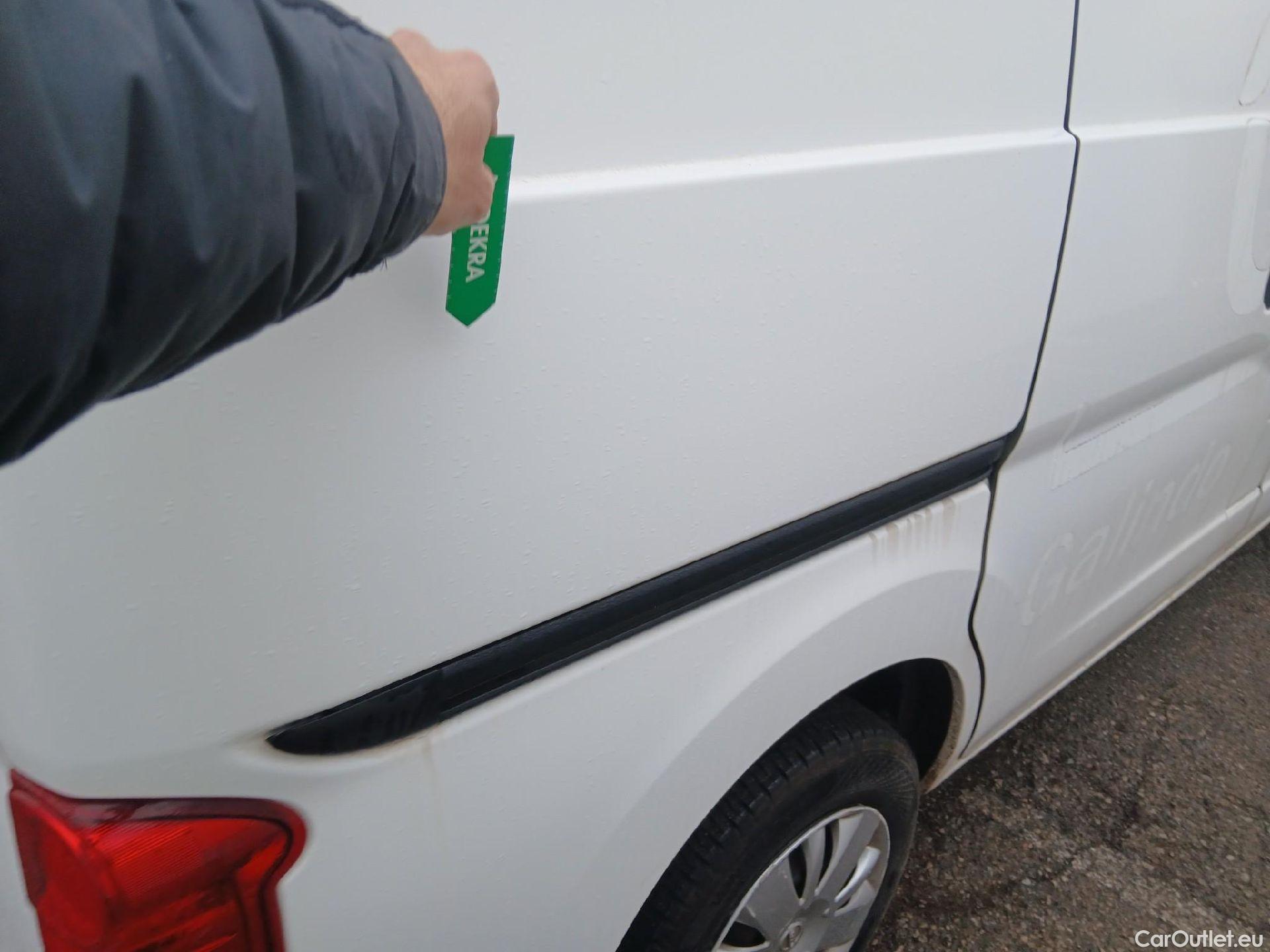  Nissan  NV200 NISSAN  VU 5p 1G furgón 1.5dCi 81kW (110CV) COMFORT #18