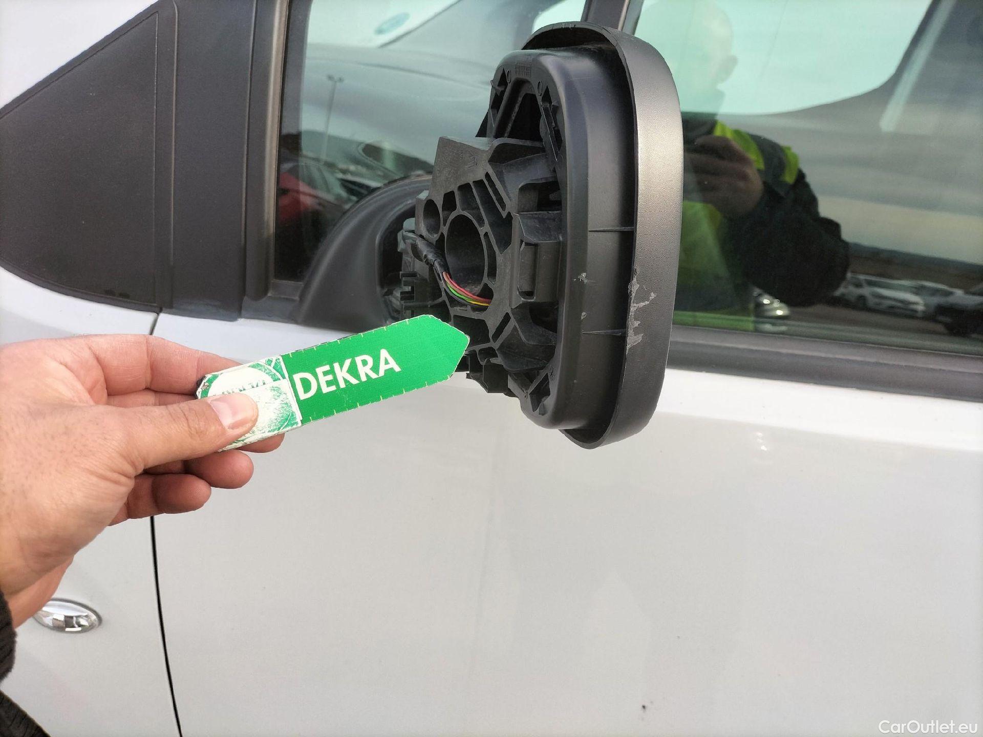  Opel  Combo OPEL  Life / 2018 / 4P / combi 1.5 TD 75kW Business Edition L1 N1 #13