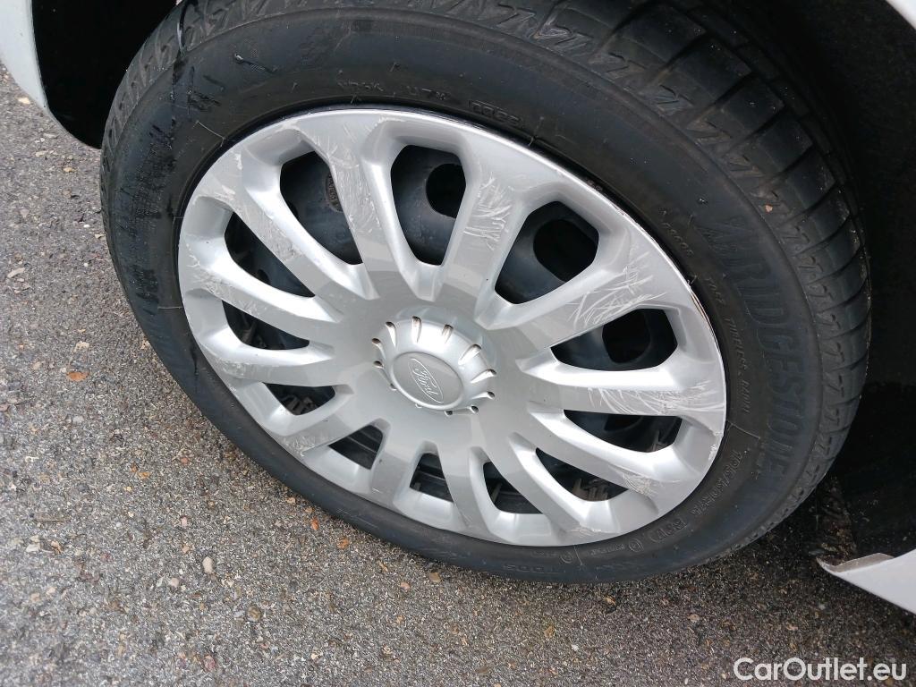  Ford  Fiesta FORD  VAN VU 3p 6G berlina comerci 1.5 TDCi 75cv #41