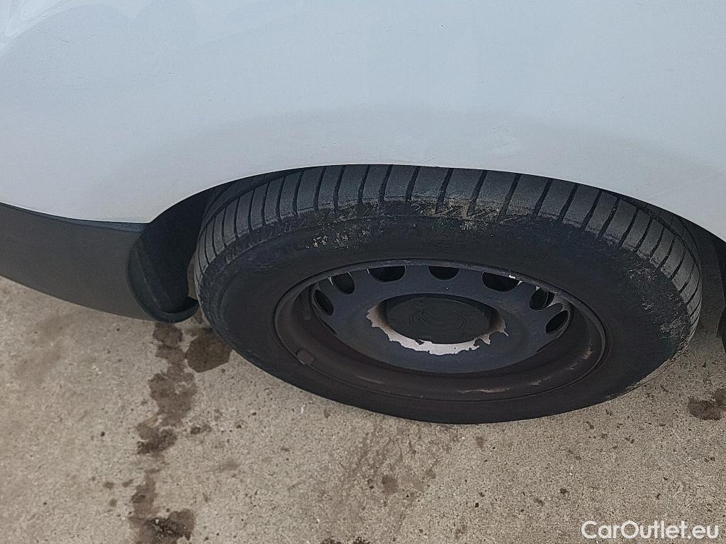  Citroen  Berlingo CITROEN  / 2015 / 3P / furgón derivado de turismo BlueHDi 74KW (100CV) #49