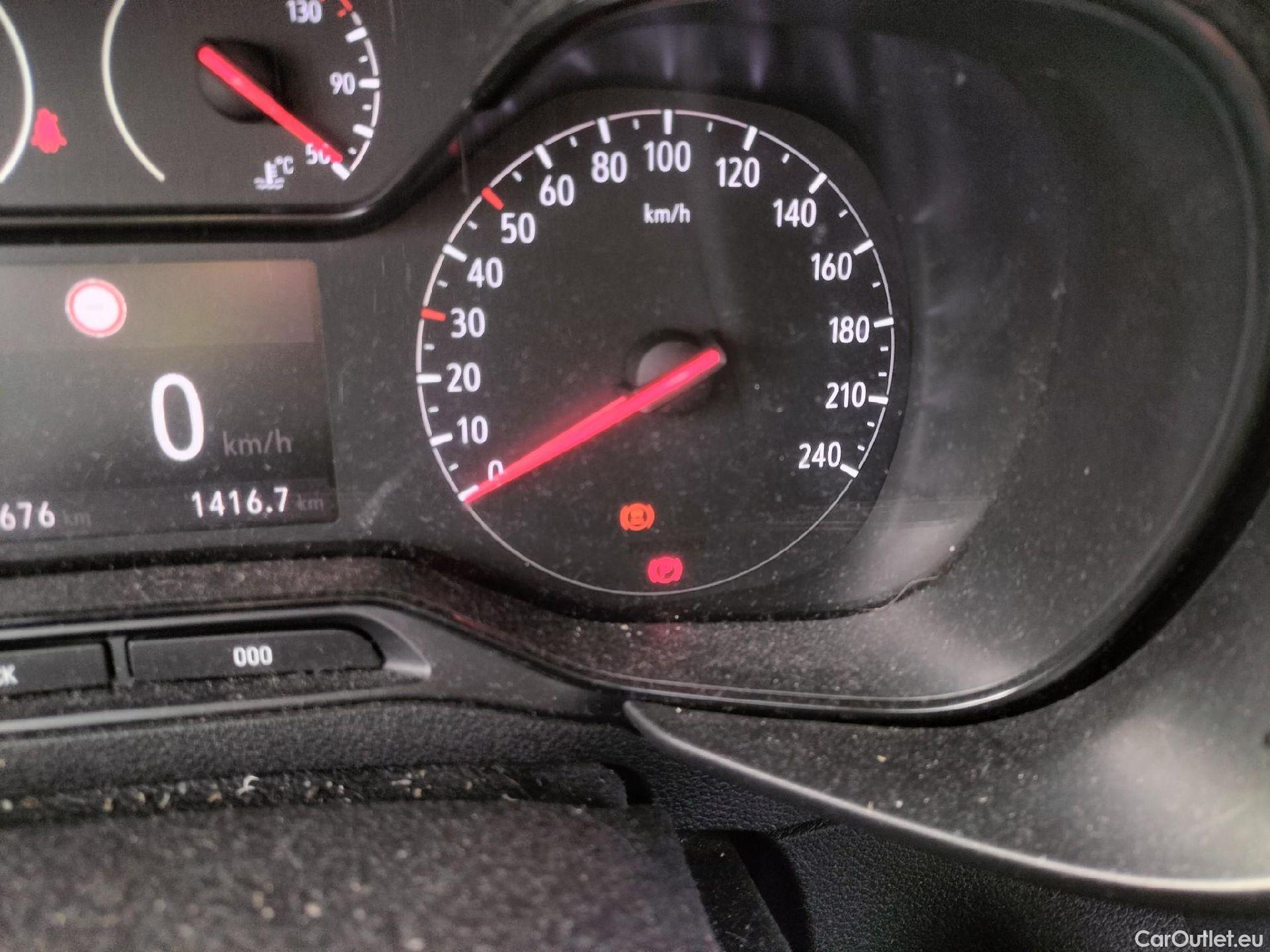  Opel  Combo OPEL  Life / 2018 / 4P / combi 1.5 TD 75kW Business Edition L1 N1 #3