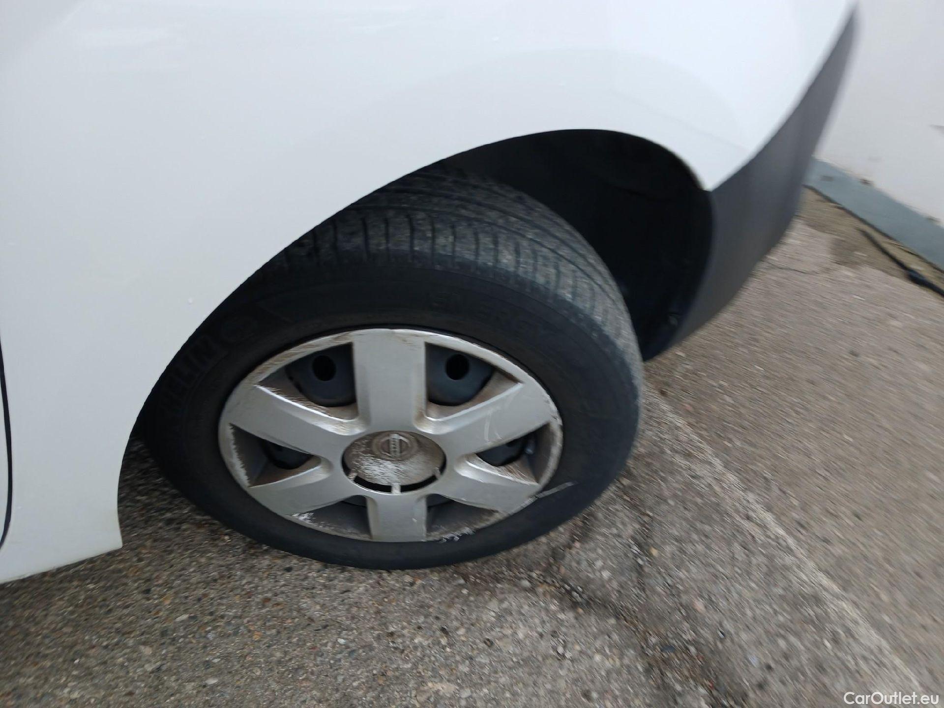  Nissan  NV200 NISSAN NV250 / 2019 / 4P / furgón 2pl 1.5dCi 70 kW (95 CV) L2H1 COMFORT #36