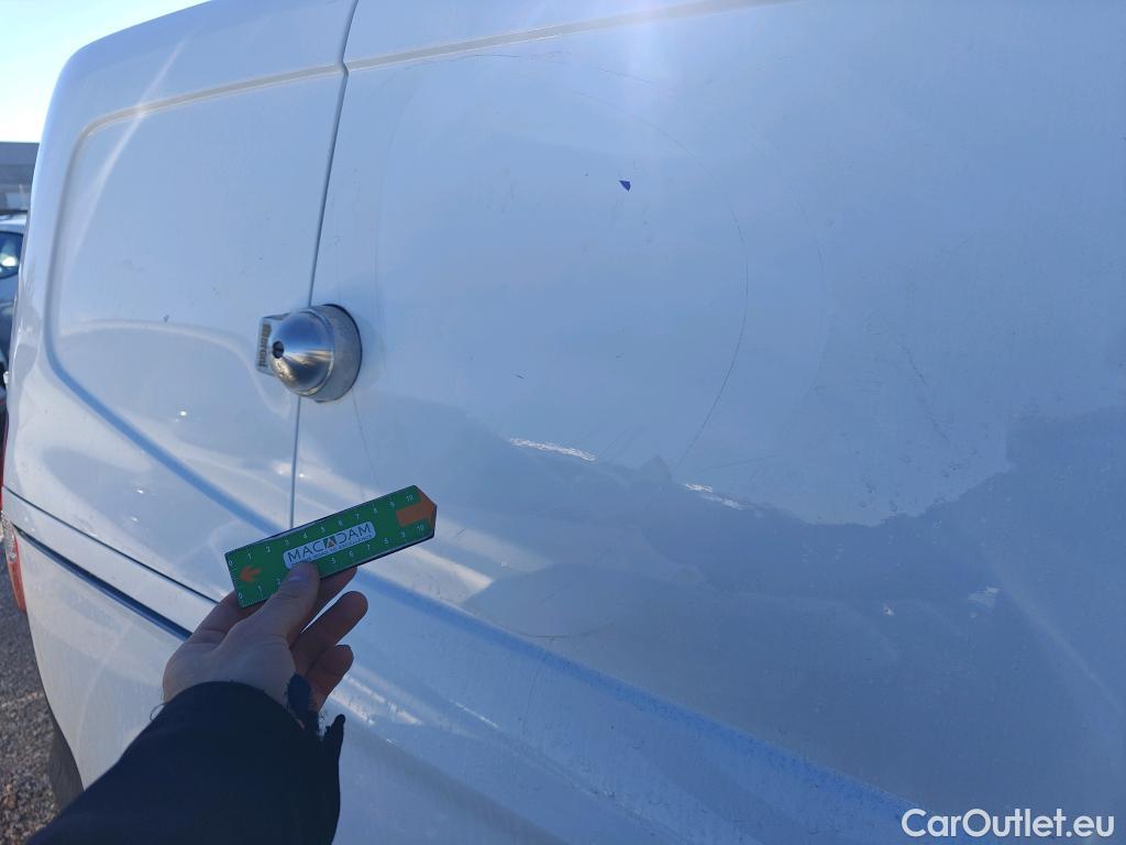  Ford  Transit FORD  Courier/2014/4P/furgón der.turis Van 1.5 TDCi 75kW Trend #15