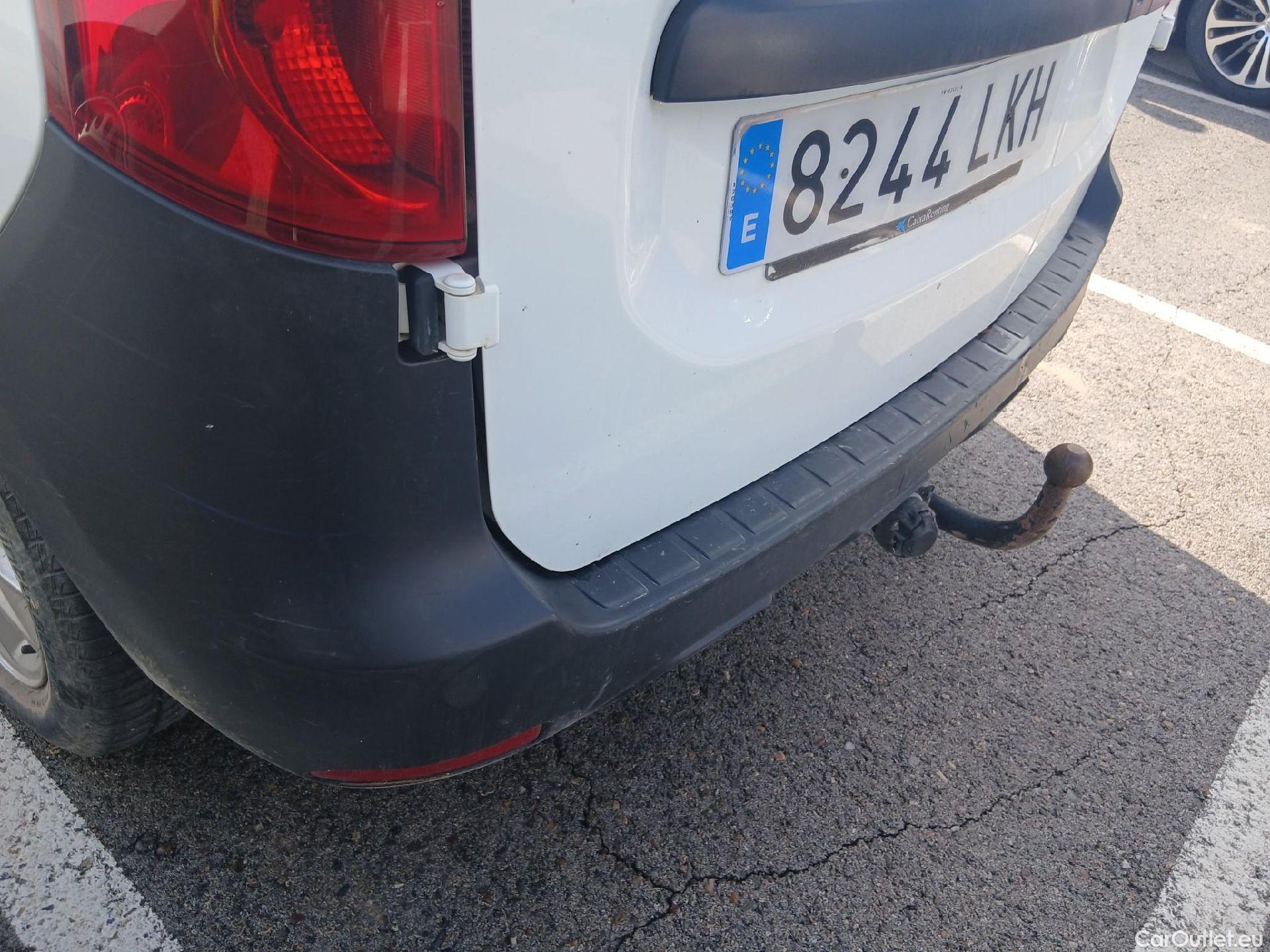  Dacia  Dokker DACIA  / 2013 / 4P / combi Essential Blue dCi 70kW (95CV) N1 #37