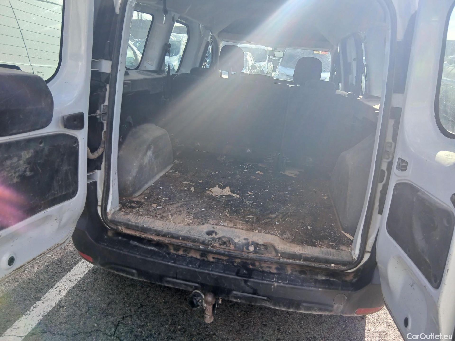  Dacia  Dokker DACIA  / 2013 / 4P / combi Essential Blue dCi 70kW (95CV) N1 #2