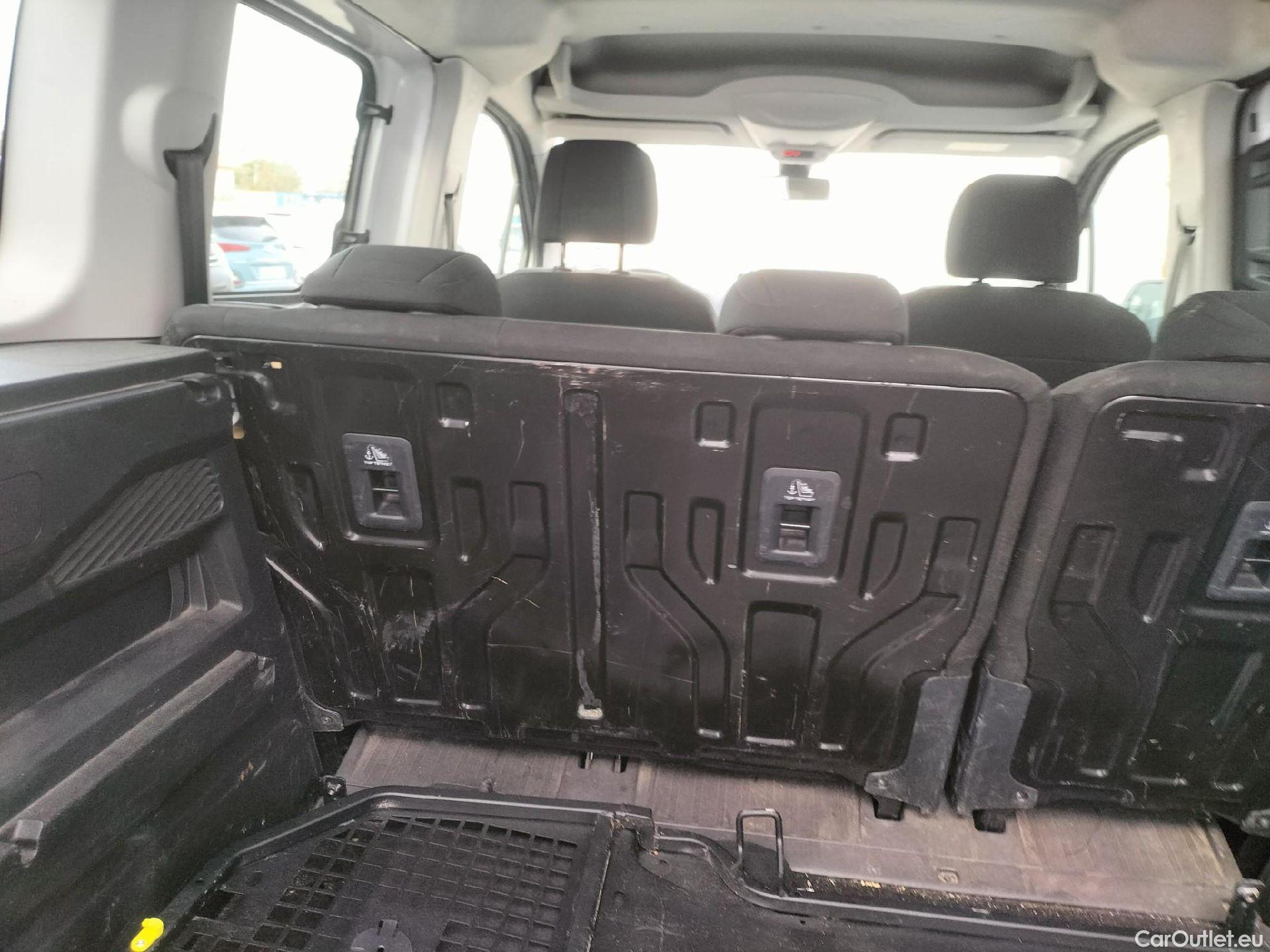  Opel  Combo OPEL  Life / 2018 / 4P / combi 1.5 TD 75kW Business Edition L1 N1 #34