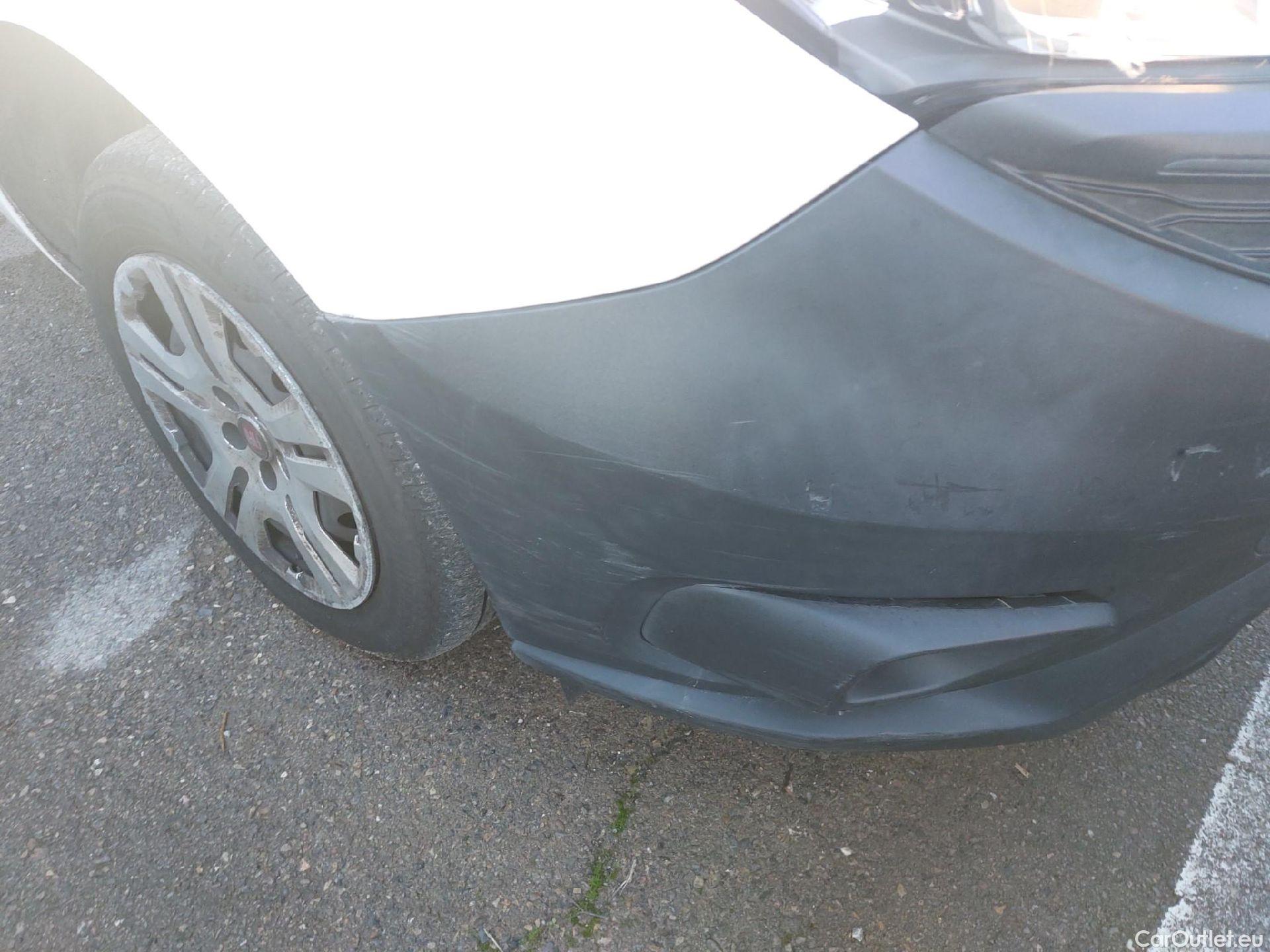  Fiat  Doblo FIAT Doblò Cargo/2015/4P/furgón derivado de turismo Cargo SX 1.3 Mjet 70 kW (95 CV) #7