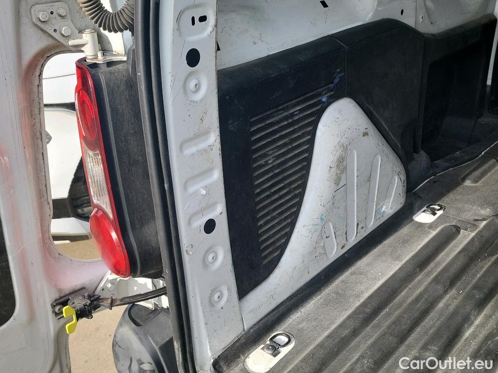  Citroen  Berlingo CITROEN  / 2015 / 3P / furgón derivado de turismo BlueHDi 74KW (100CV) #8