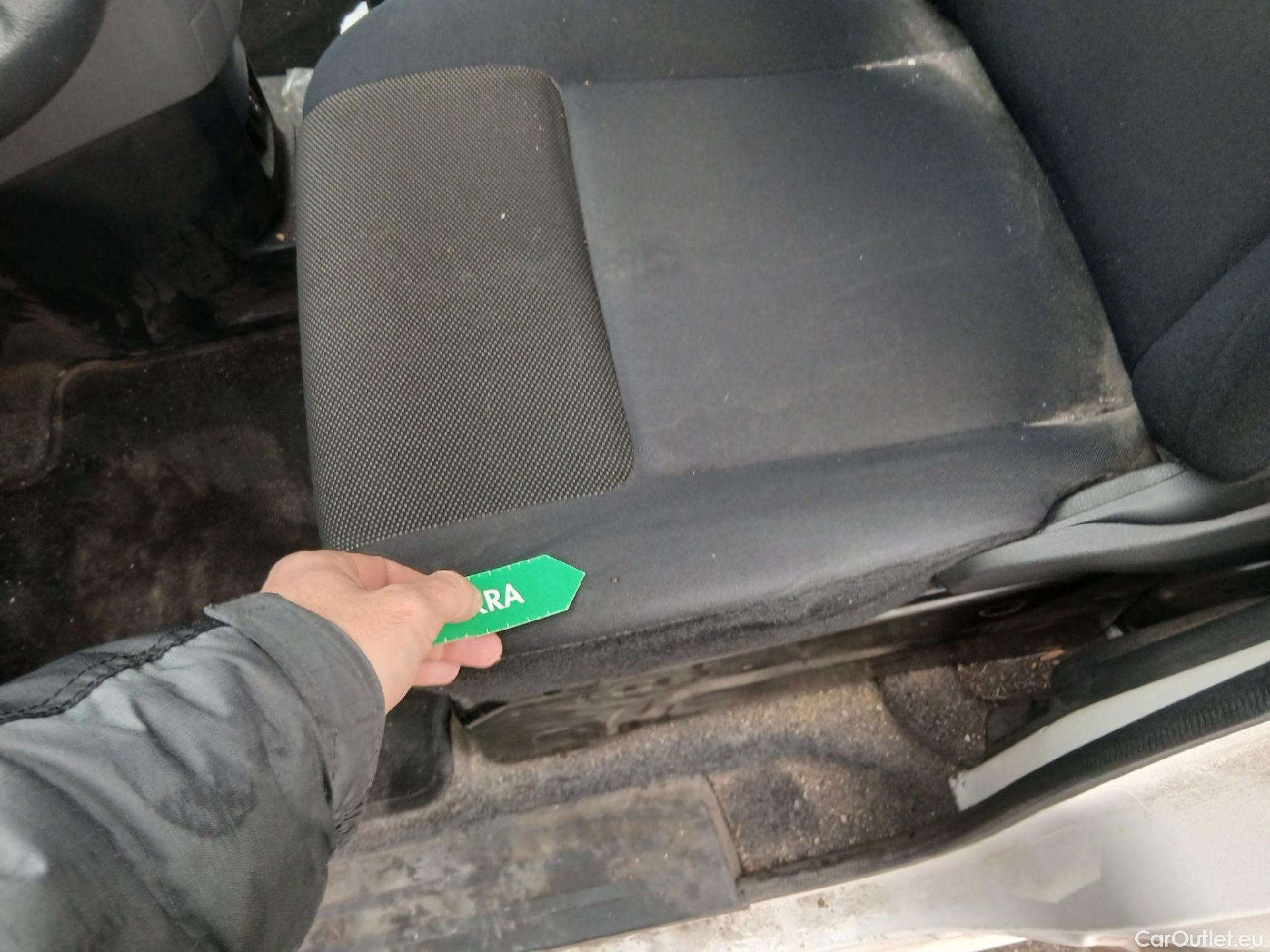  Nissan  NV200 NISSAN  VU 5p 1G furgón 1.5dCi 81kW (110CV) COMFORT #36