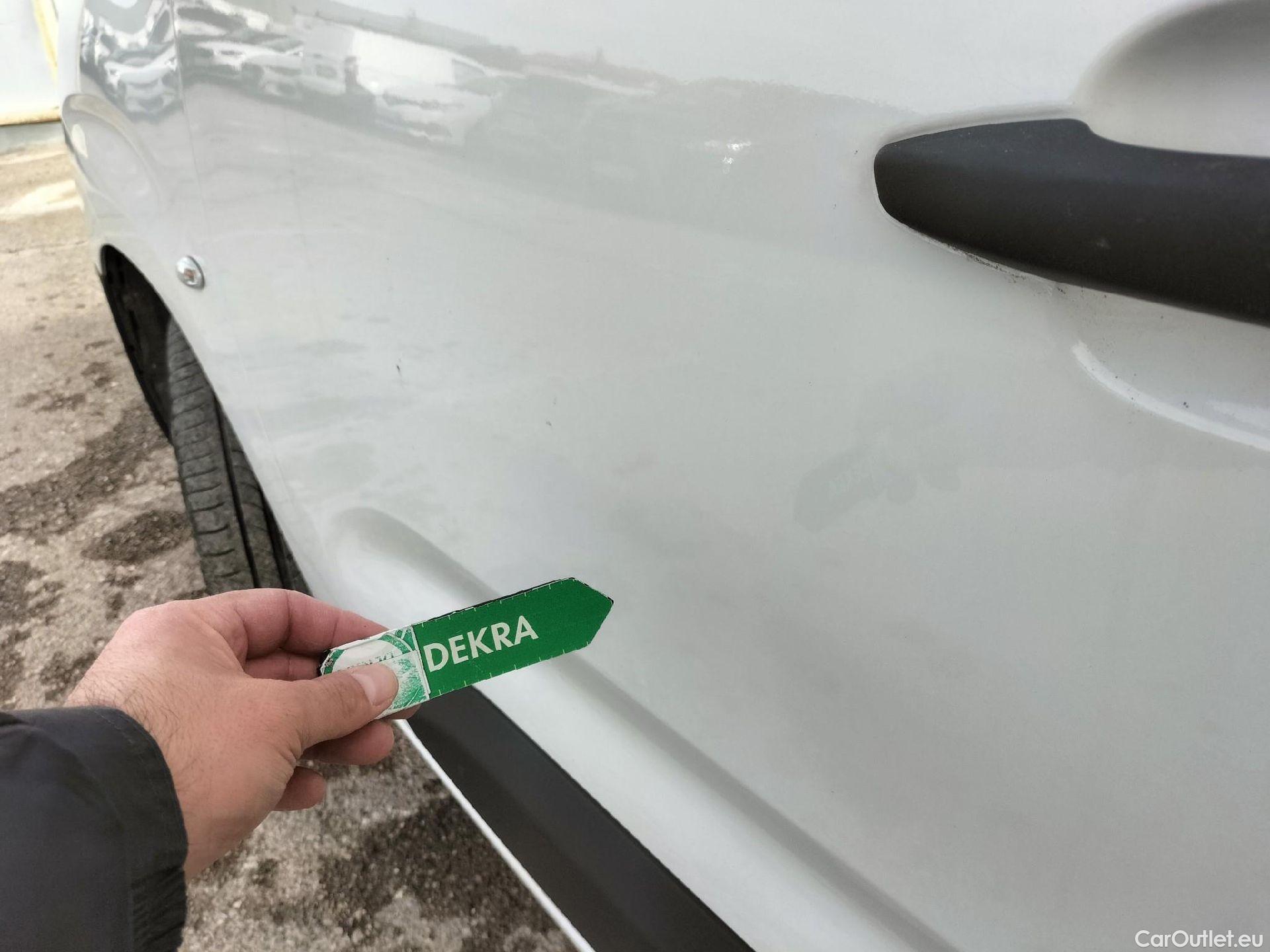  Opel  Combo OPEL  Life / 2018 / 4P / combi 1.5 TD 75kW Business Edition L1 N1 #19