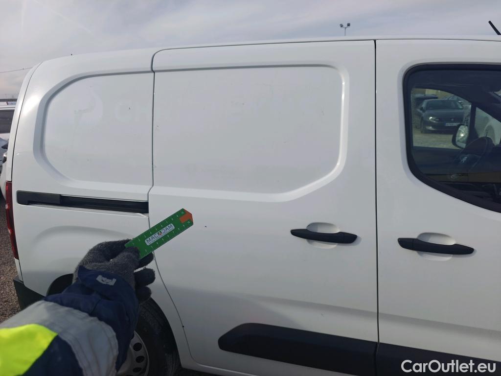  Citroen  Berlingo CITROEN  / 2018 / 4P / furgón derivado de turismo Talla M BlueHDi 130 CLUB #14