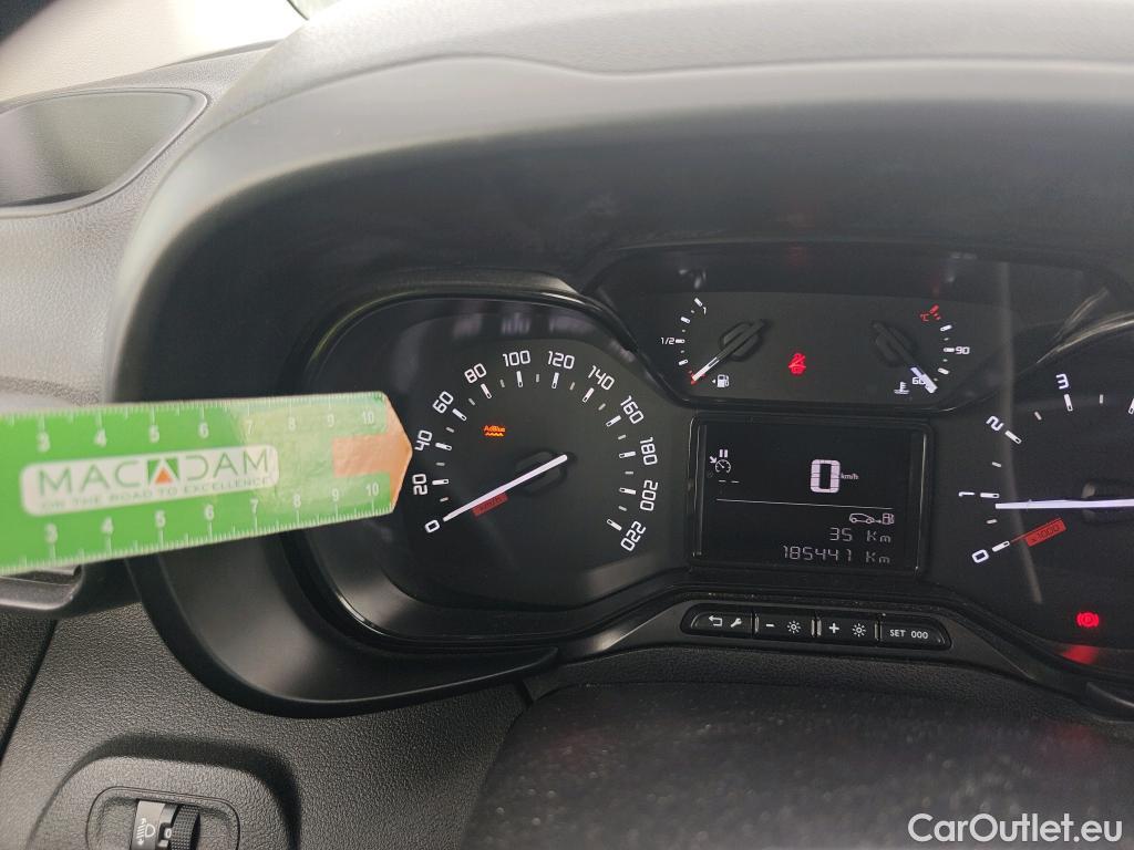  Citroen  Berlingo CITROEN  / 2018 / 4P / furgón derivado de turismo Talla M BlueHDi 130 CLUB #28