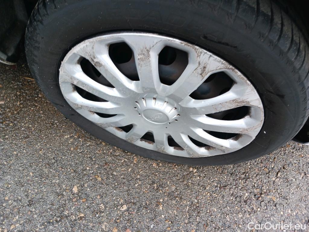  Ford  Fiesta FORD  VAN VU 3p 6G berlina comerci 1.5 TDCi 75cv #37