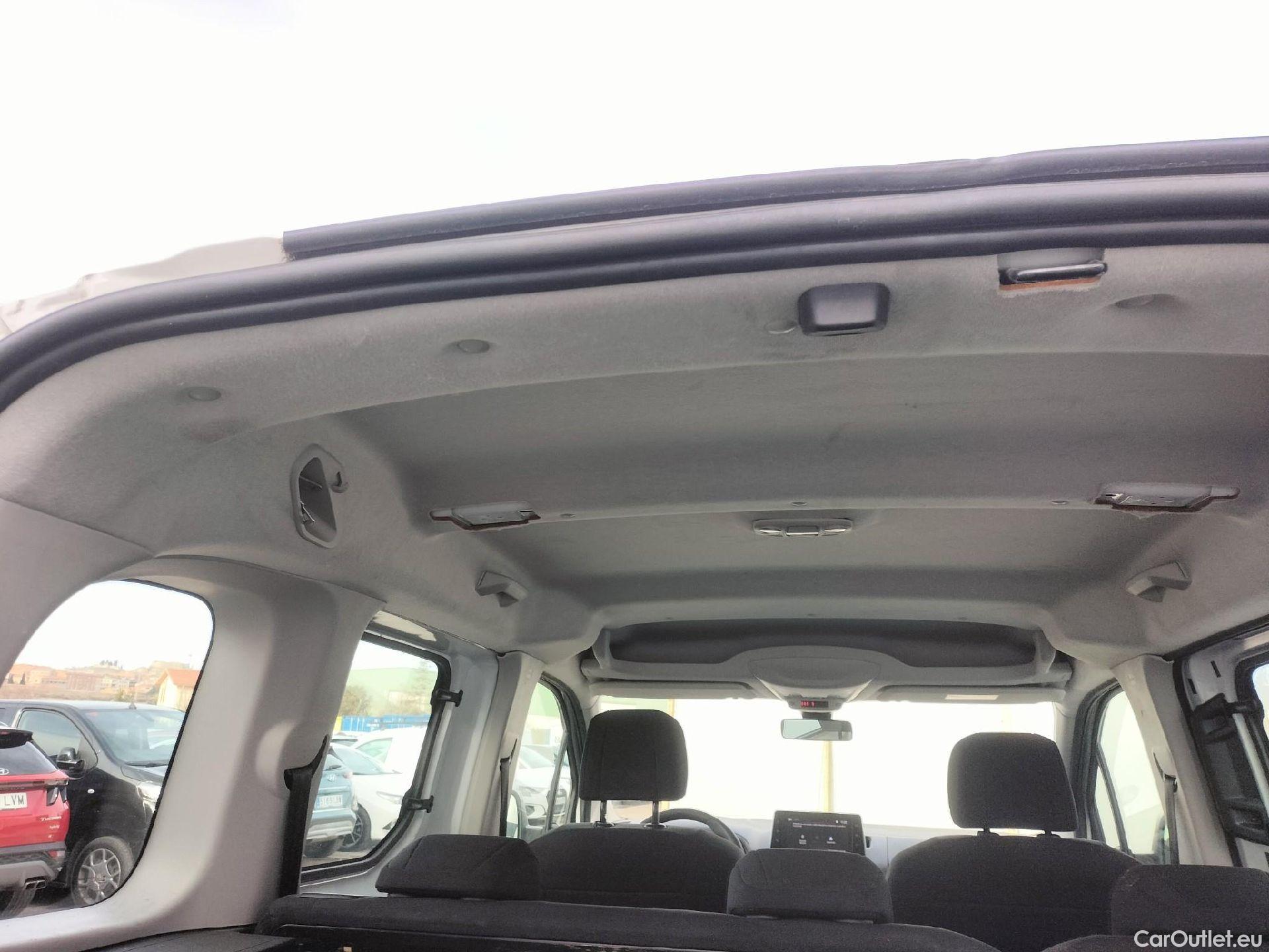  Opel  Combo OPEL  Life / 2018 / 4P / combi 1.5 TD 75kW Business Edition L1 N1 #23