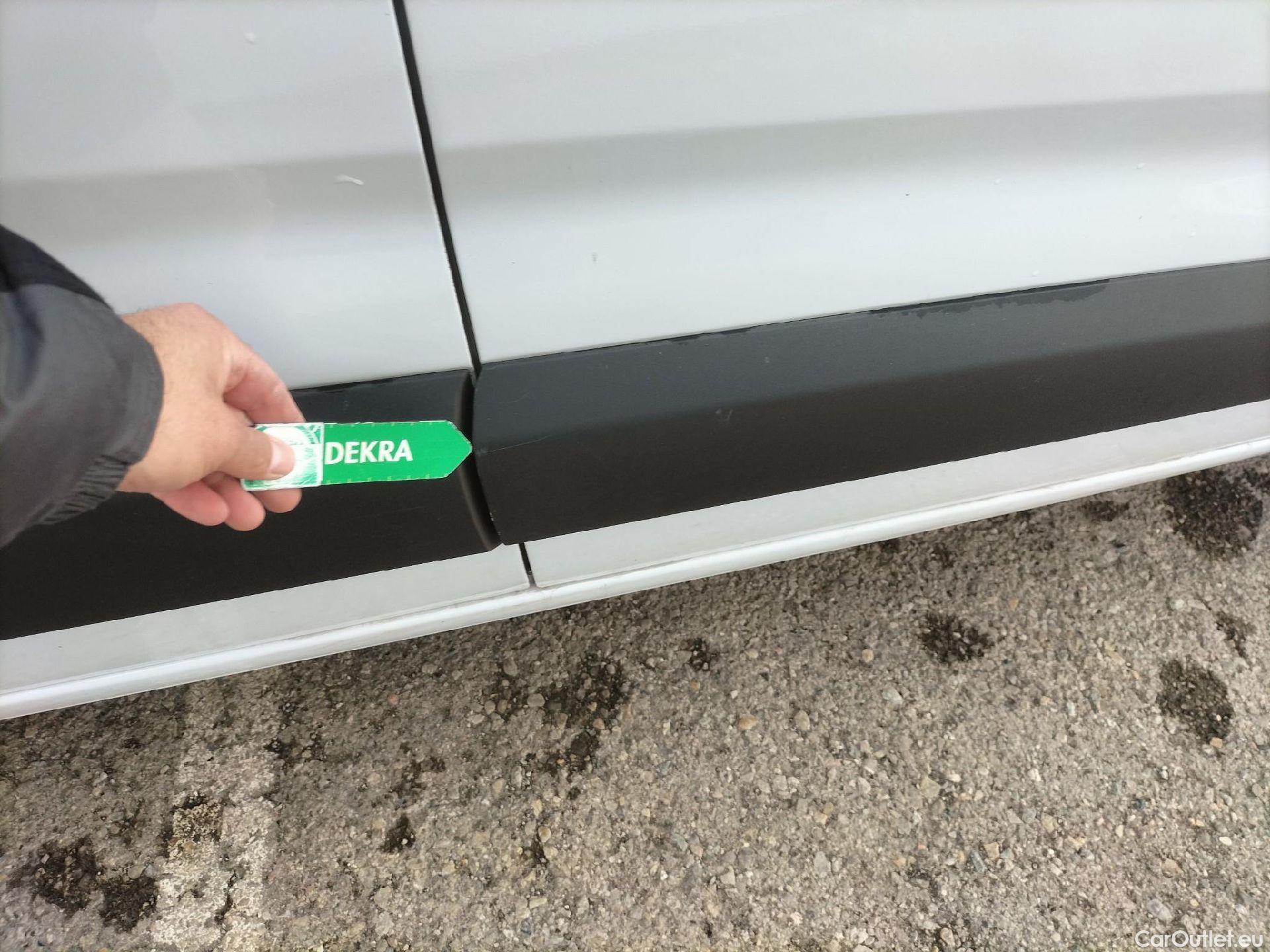  Opel  Combo OPEL  Life / 2018 / 4P / combi 1.5 TD 75kW Business Edition L1 N1 #44