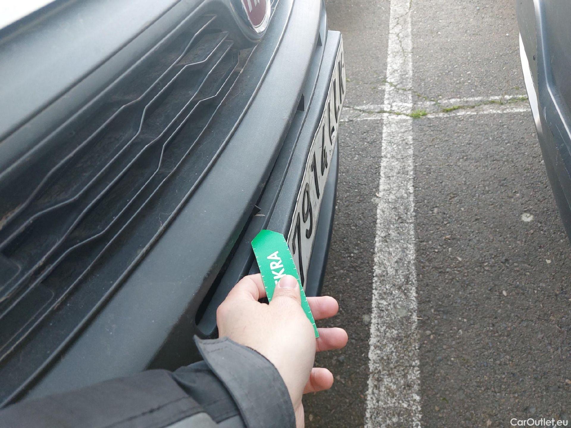  Fiat  Doblo FIAT Doblò Cargo/2015/4P/furgón derivado de turismo Cargo SX 1.3 Mjet 70 kW (95 CV) #6